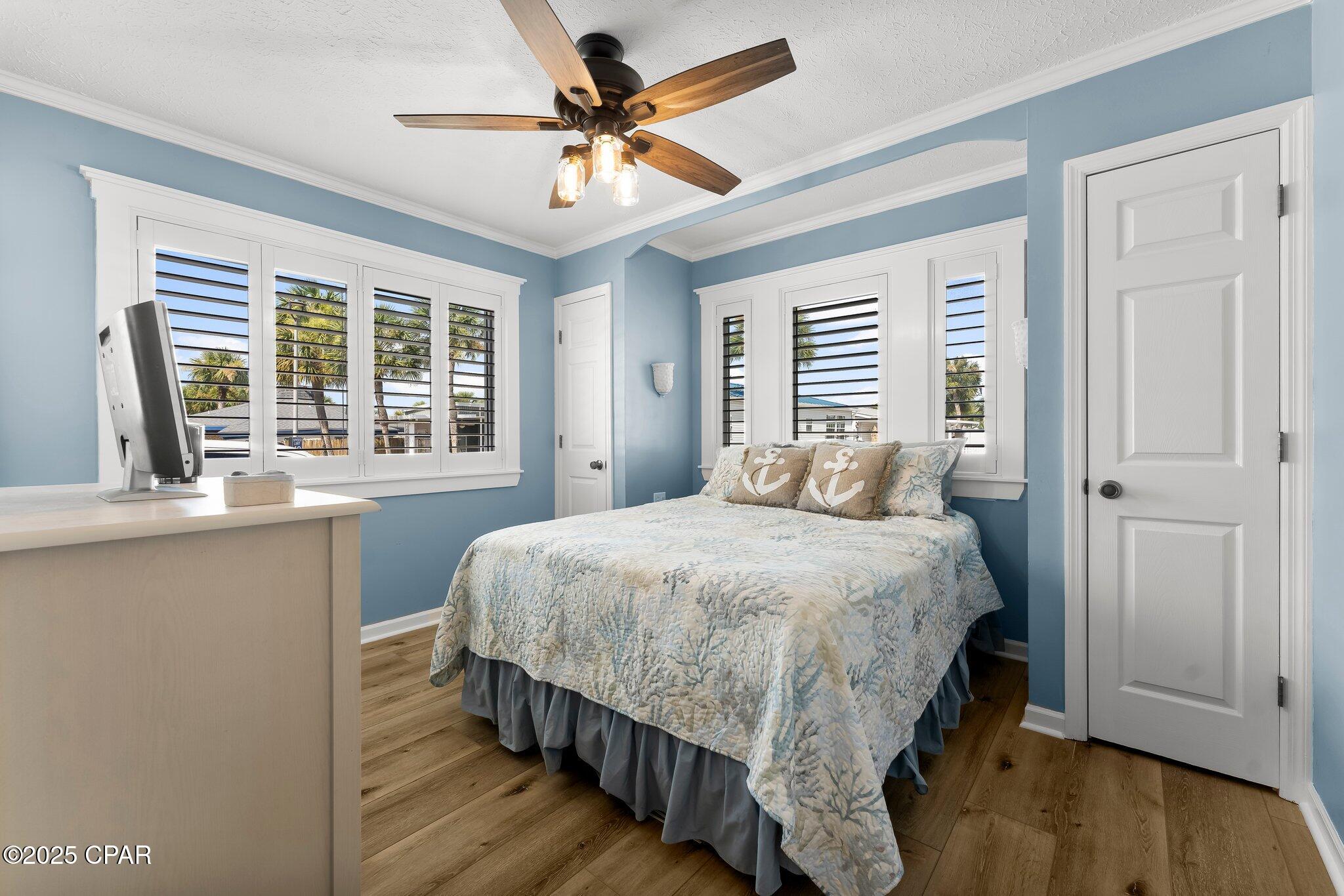 Image 22 For 528 Venture Boulevard