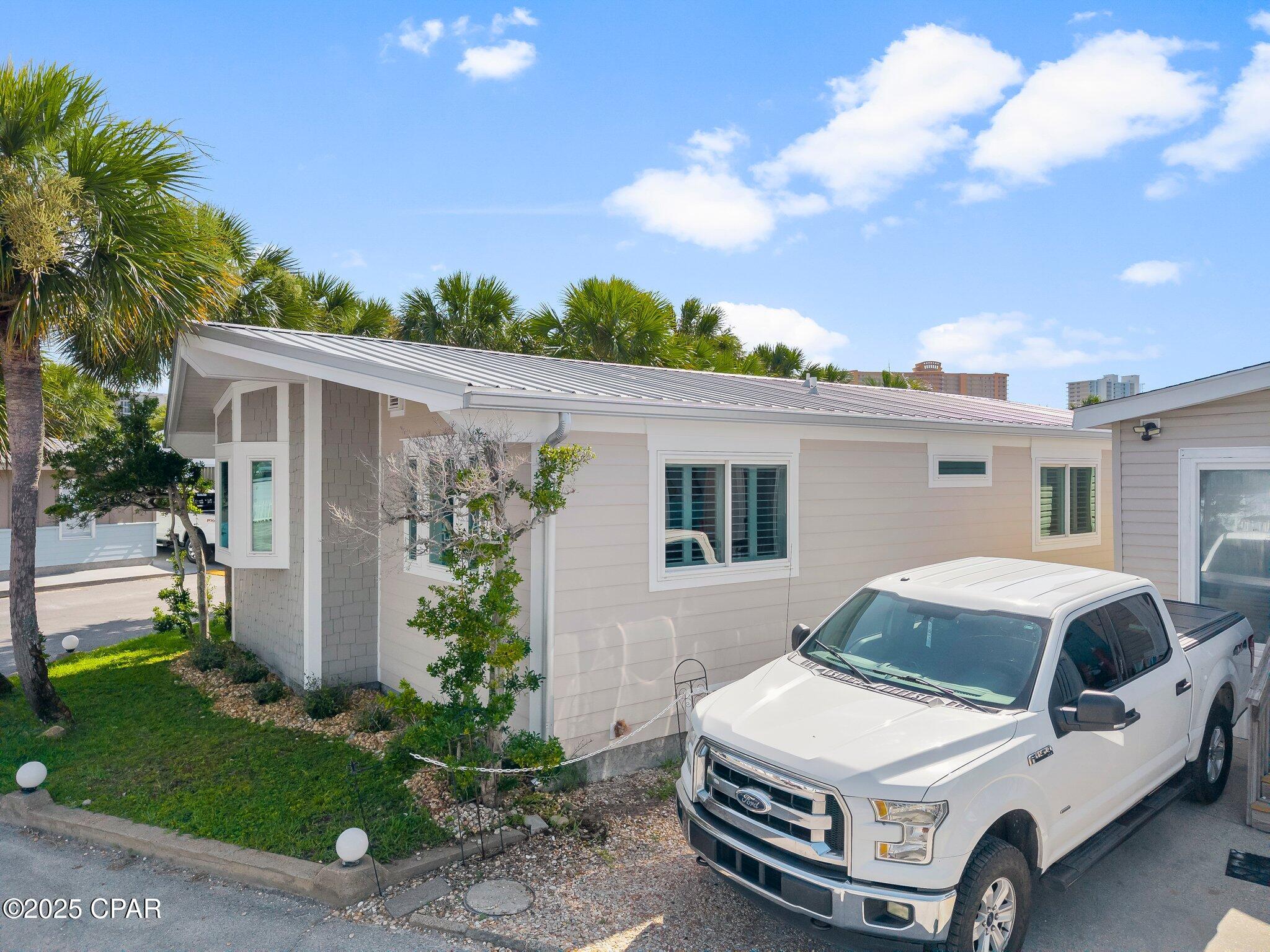 Image 24 For 528 Venture Boulevard