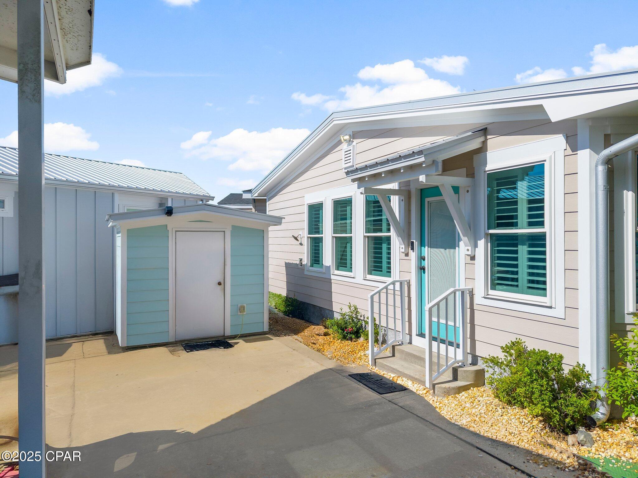 Image 26 For 528 Venture Boulevard