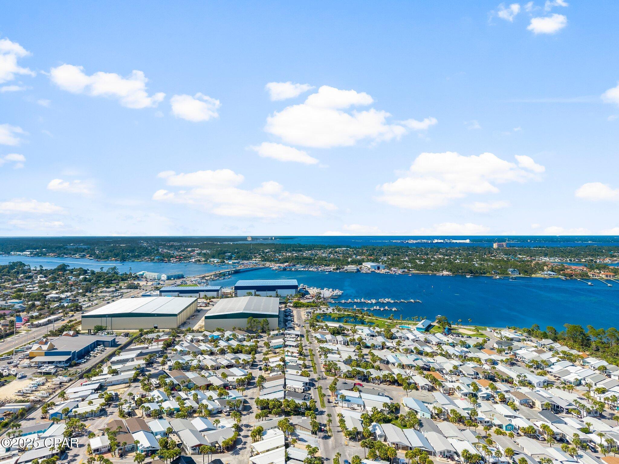 Image 27 For 528 Venture Boulevard