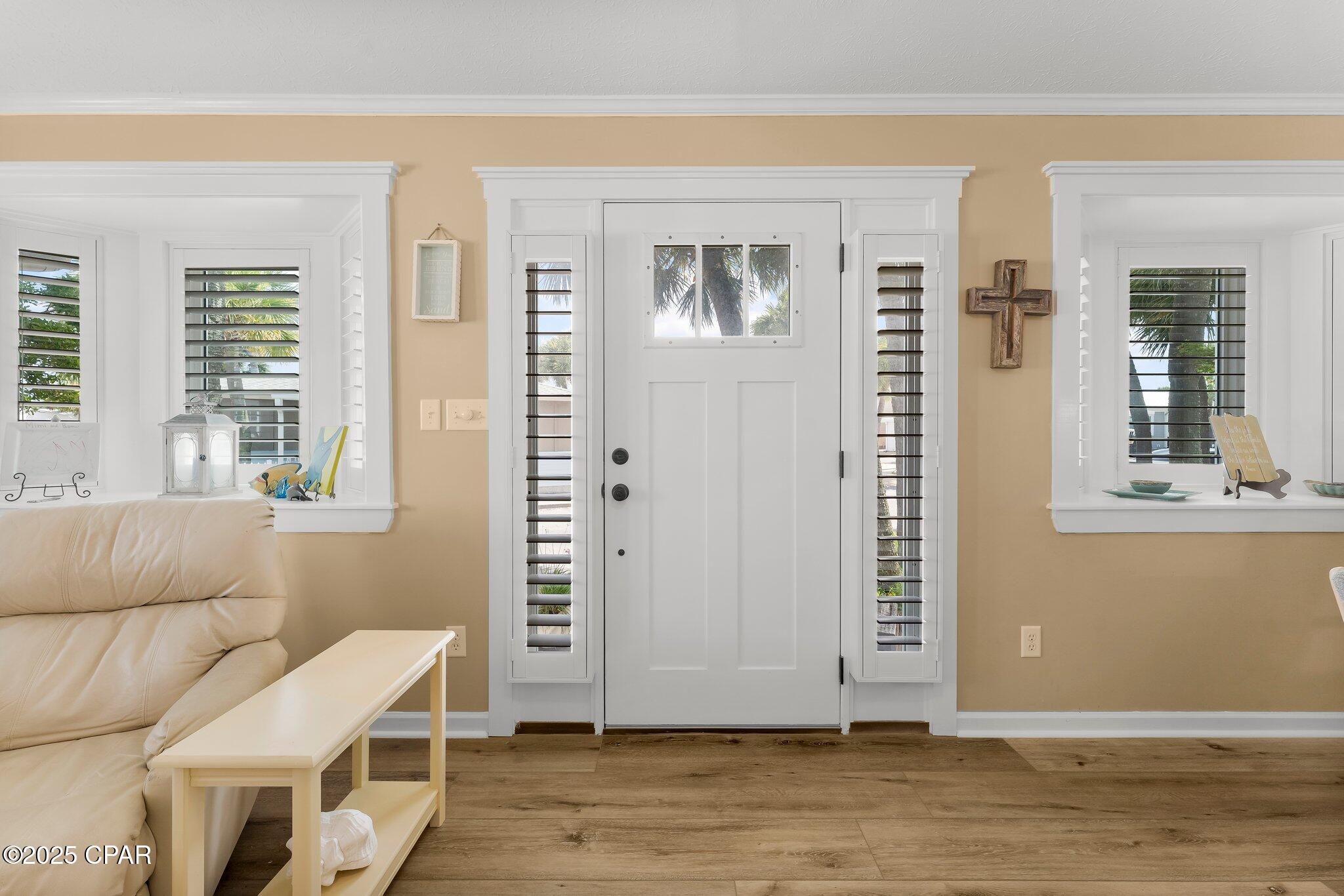 Image 5 For 528 Venture Boulevard