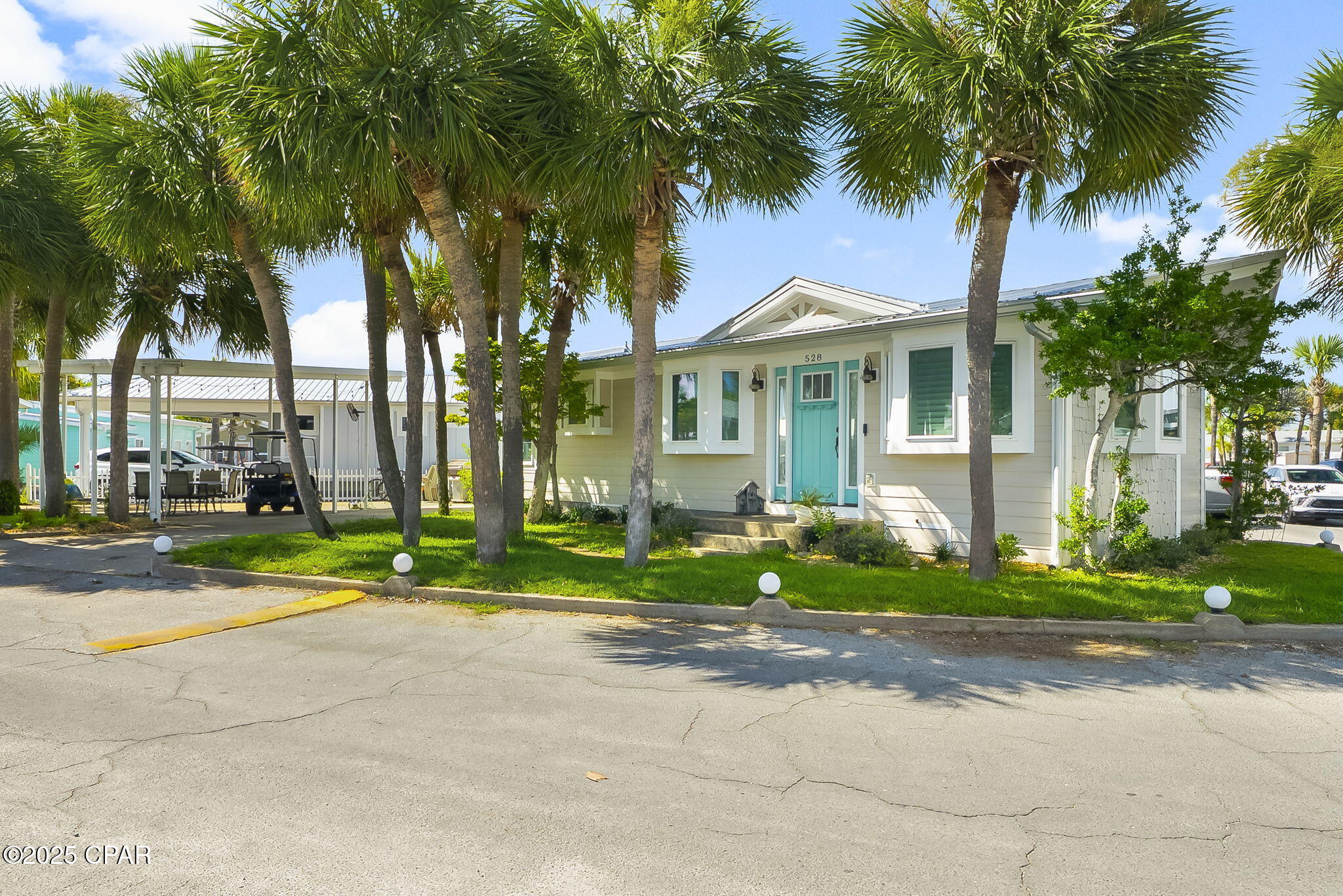 Image 50 For 528 Venture Boulevard