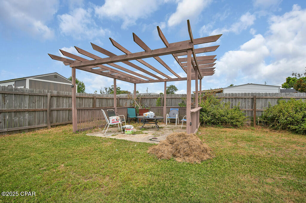 Image 11 For 4127 Leslie Lane