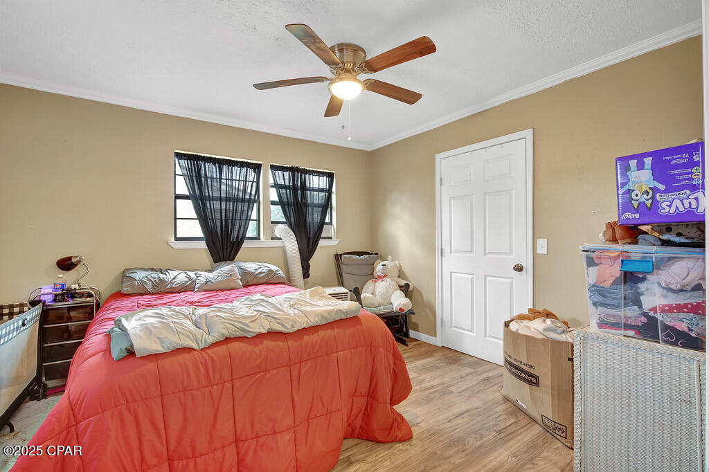 Image 23 For 4127 Leslie Lane