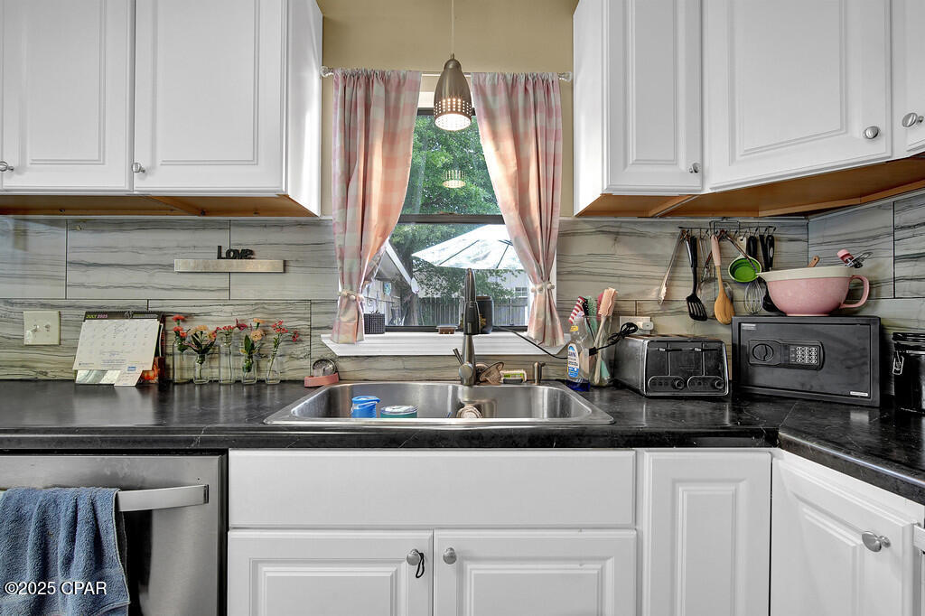 Image 26 For 4127 Leslie Lane