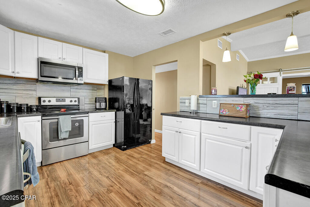 Image 29 For 4127 Leslie Lane