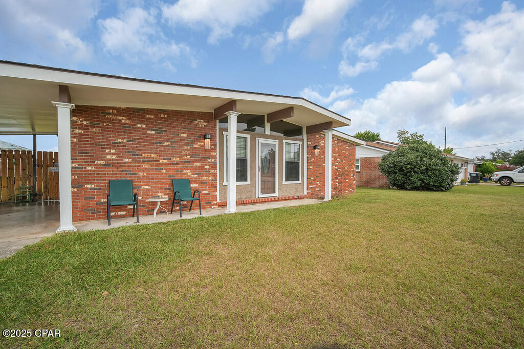 Image 3 For 4127 Leslie Lane