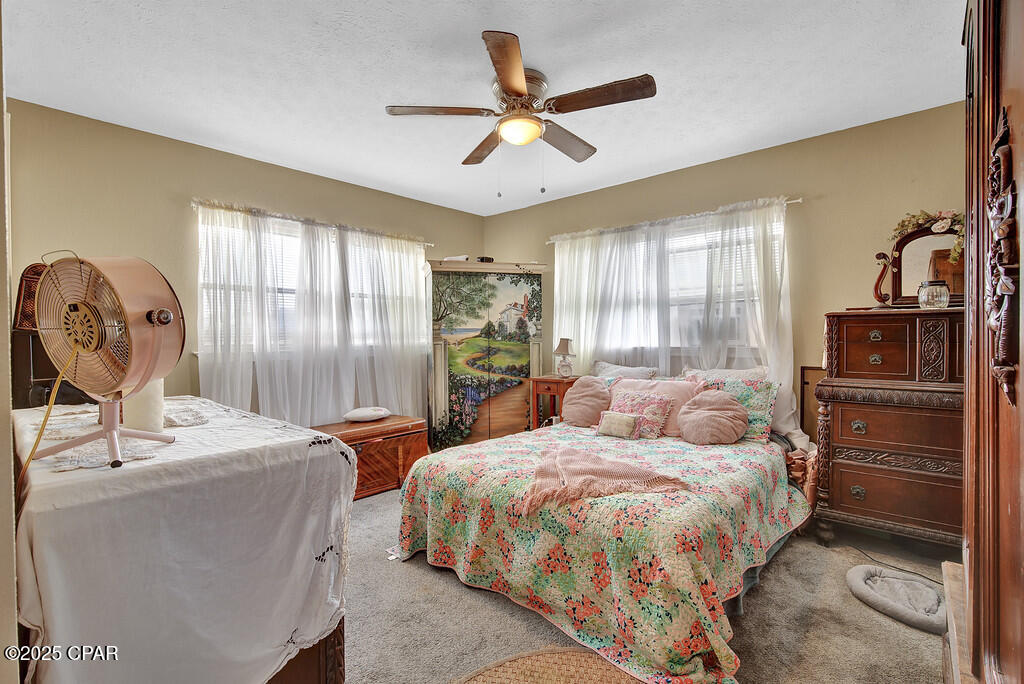 Image 37 For 4127 Leslie Lane