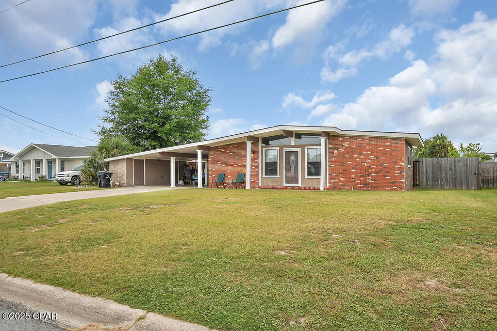 Image 4 For 4127 Leslie Lane