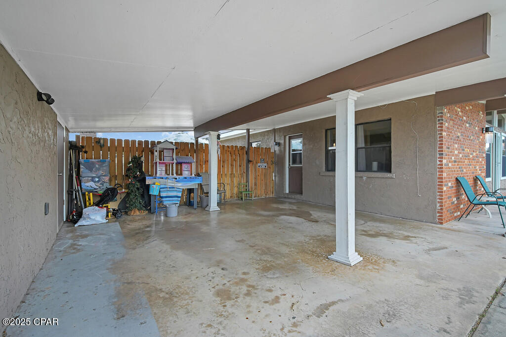 Image 7 For 4127 Leslie Lane