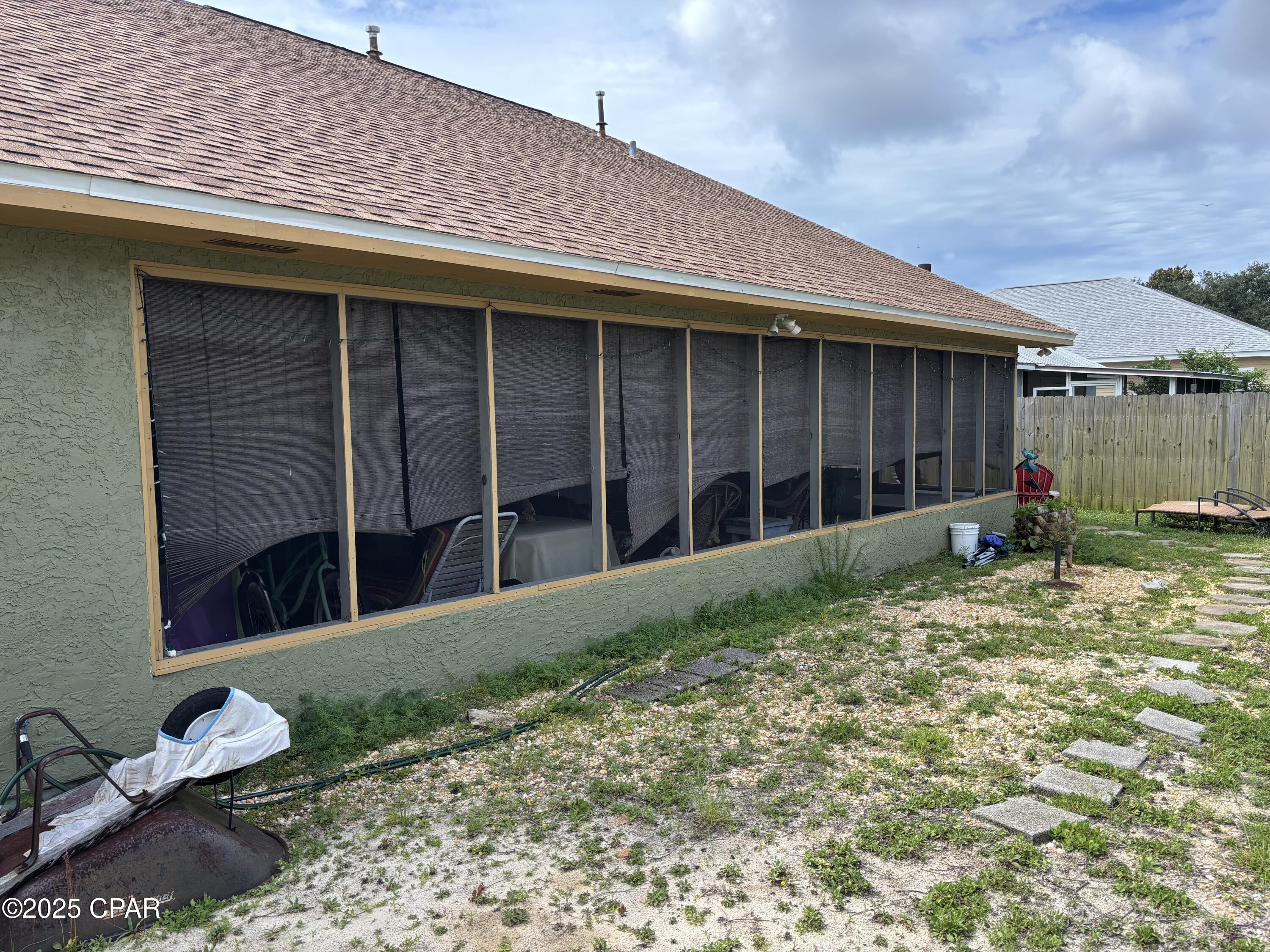 Image 17 For 140 Seaclusion Drive