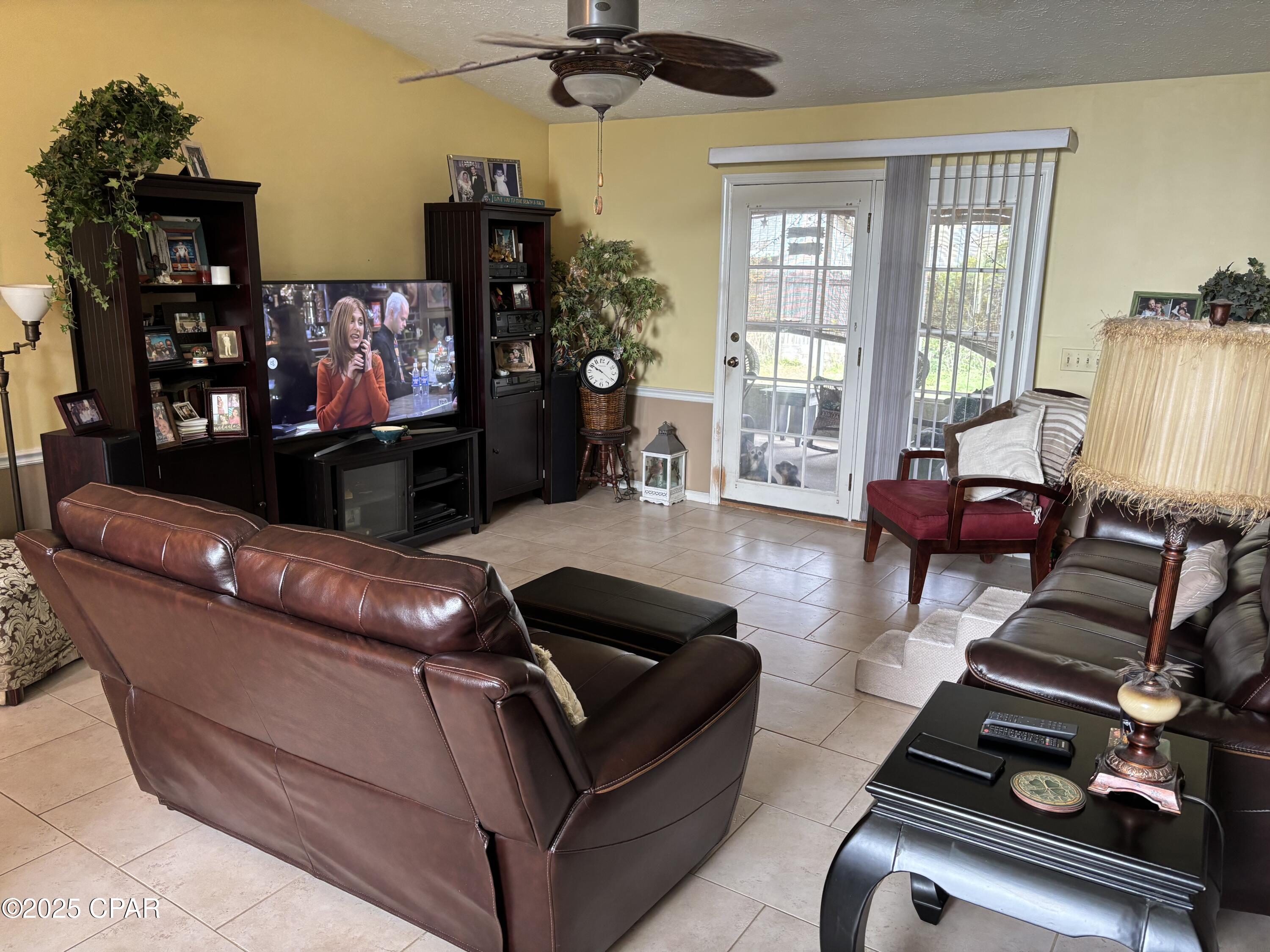 Image 2 For 140 Seaclusion Drive