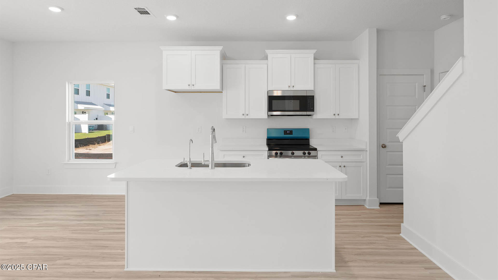 Image 12 For 252 Salt Creek Lane