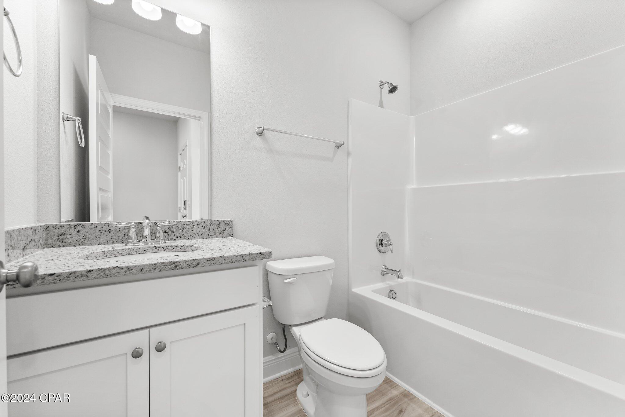 Image 7 For 664 Norris Drive