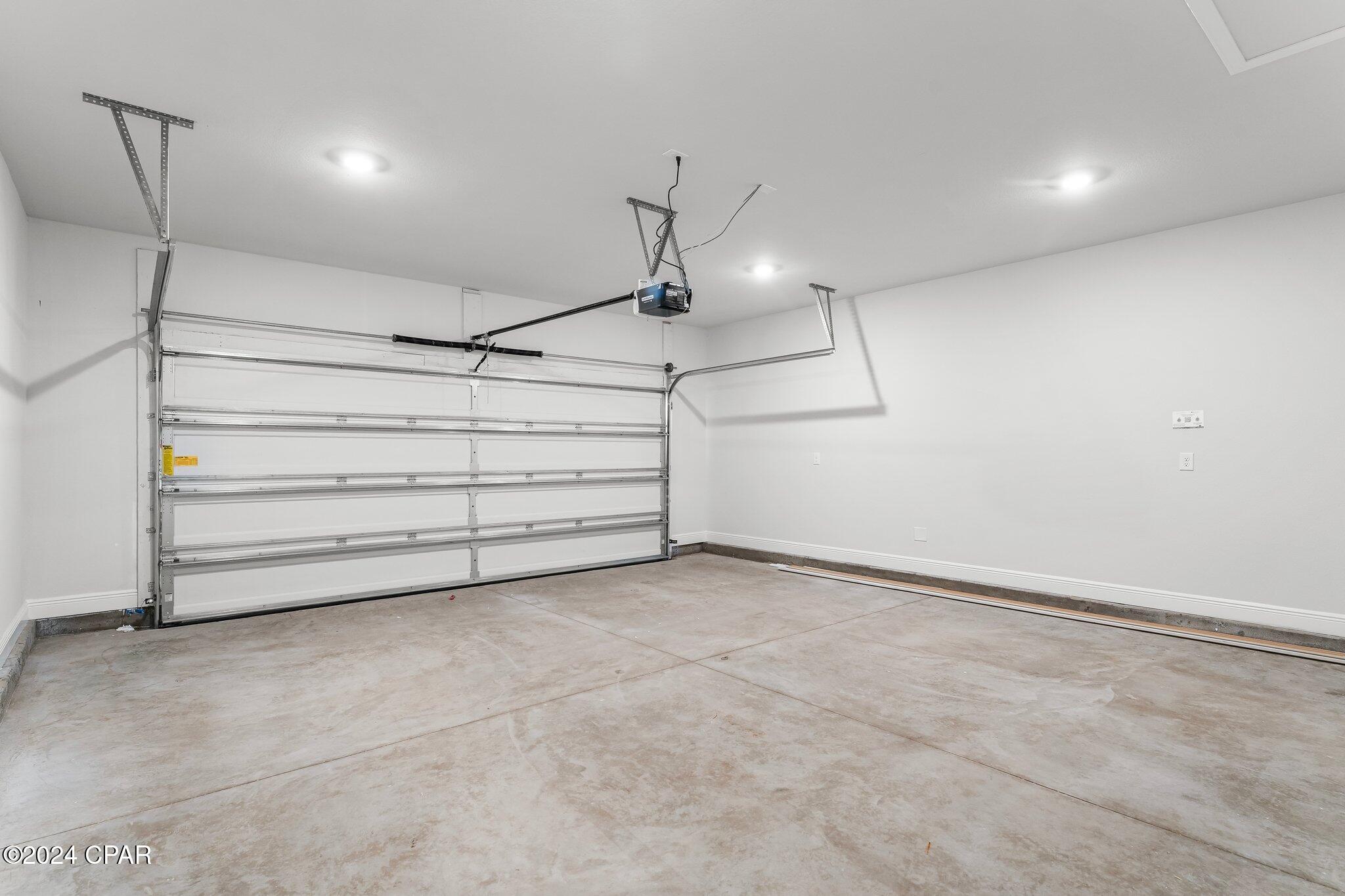 Image 9 For 664 Norris Drive