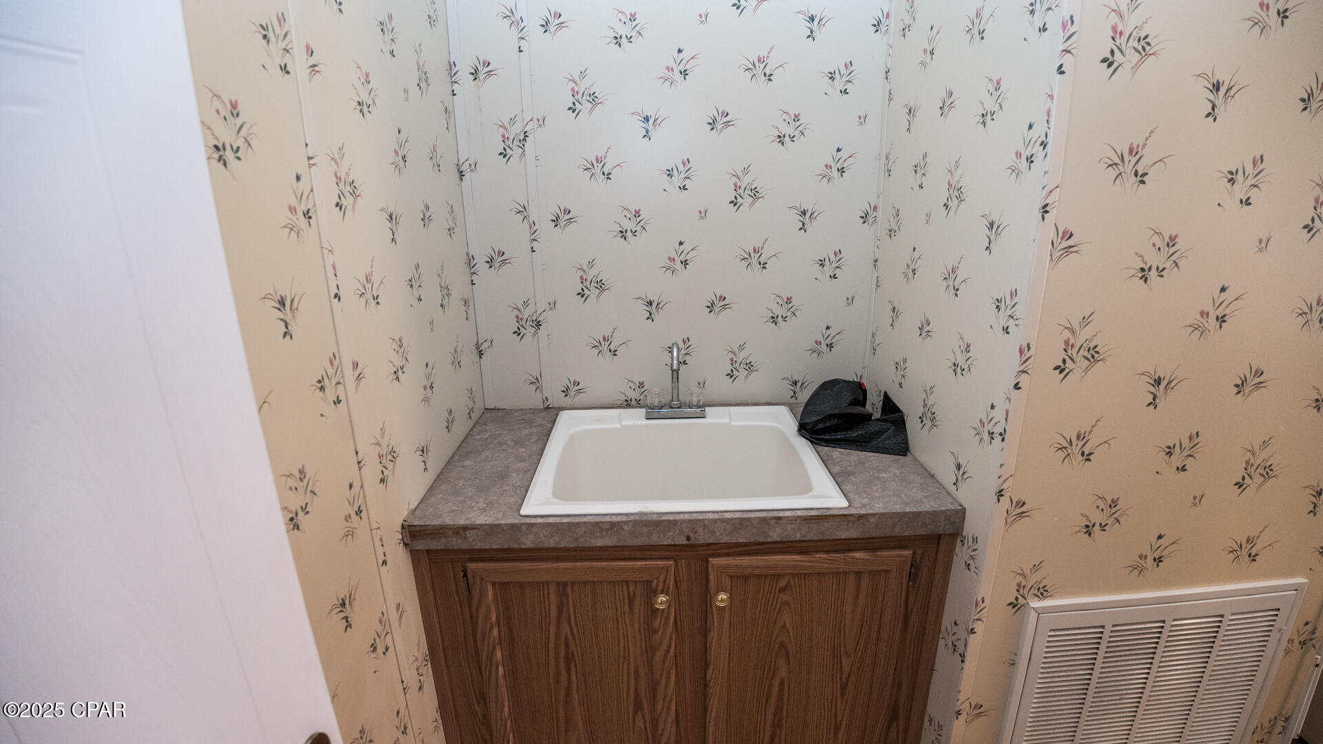 Image 18 For 508 Pinetree Drive