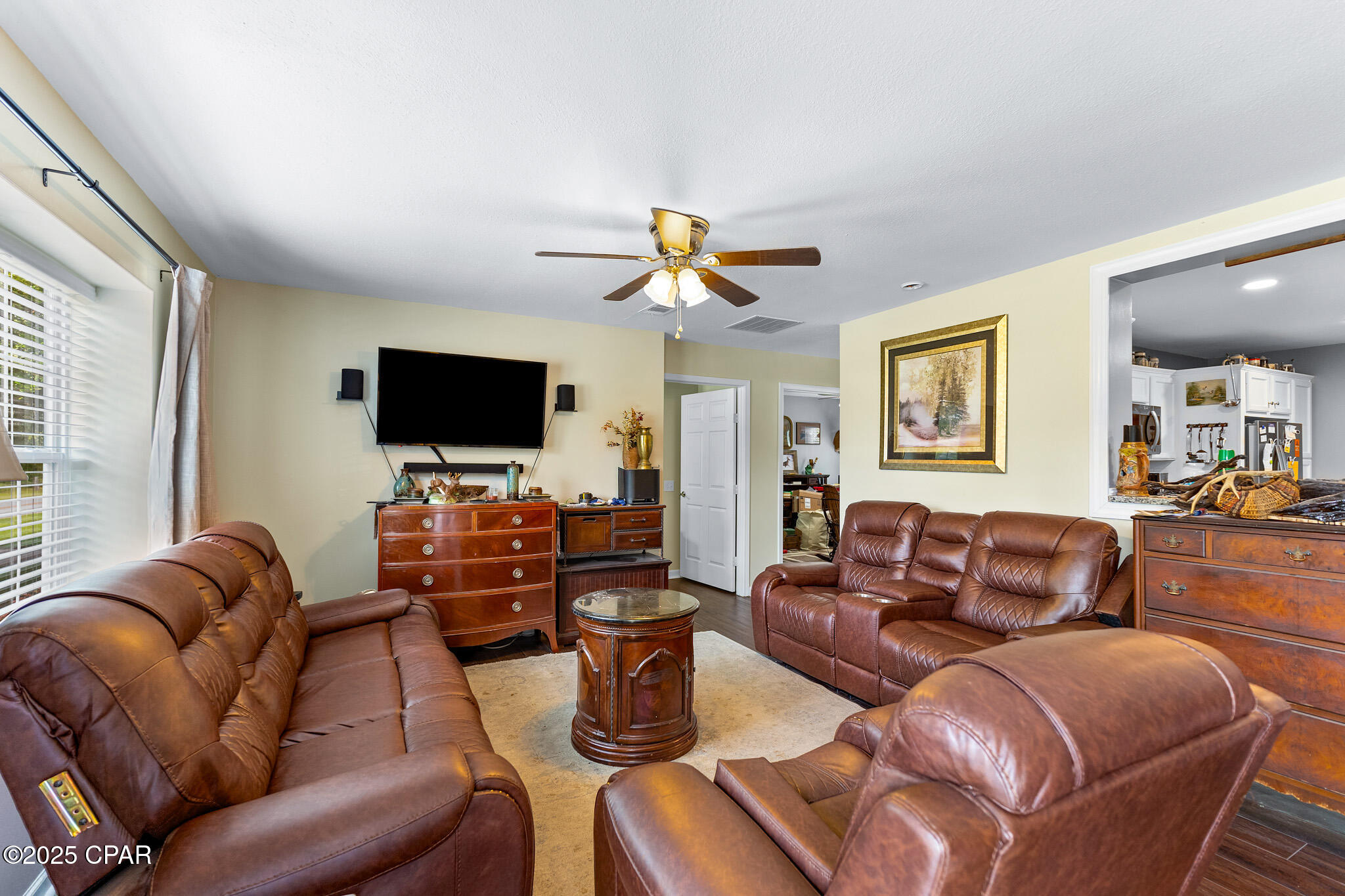 Image 3 For 1069 Caswell Road