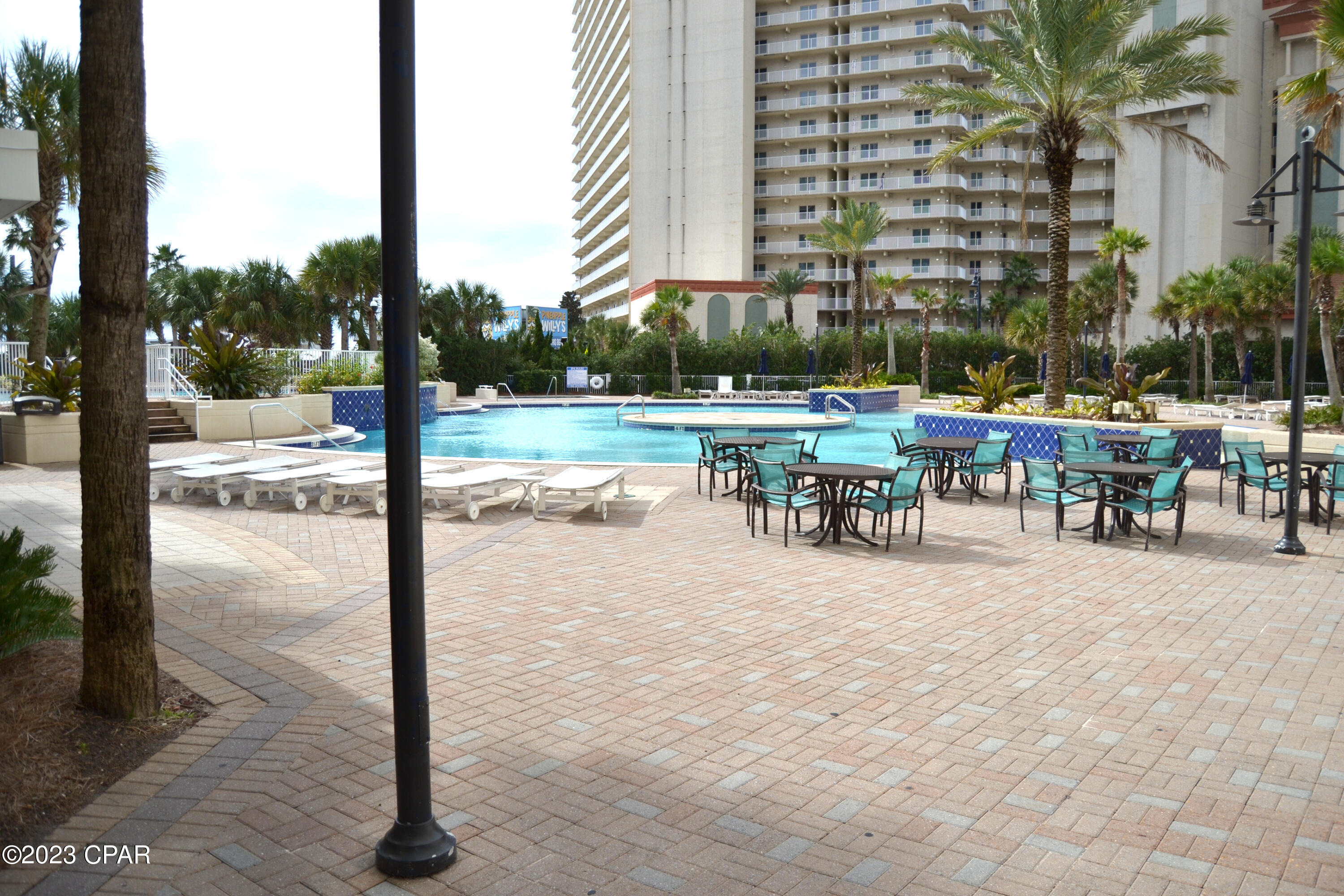 Image 9 For 9860 Thomas 127 Drive 127