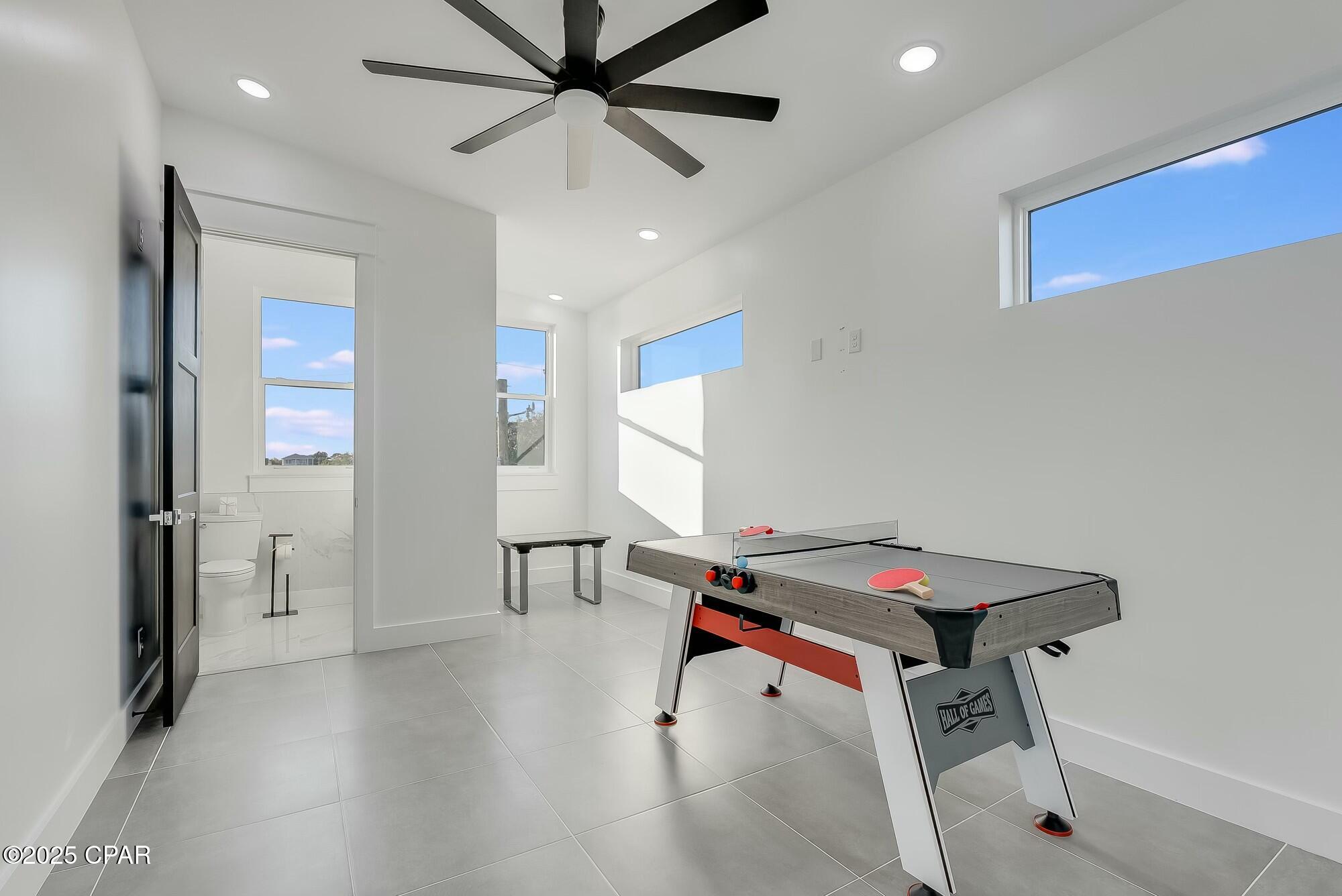 Image 42 For 208 George C Wallace