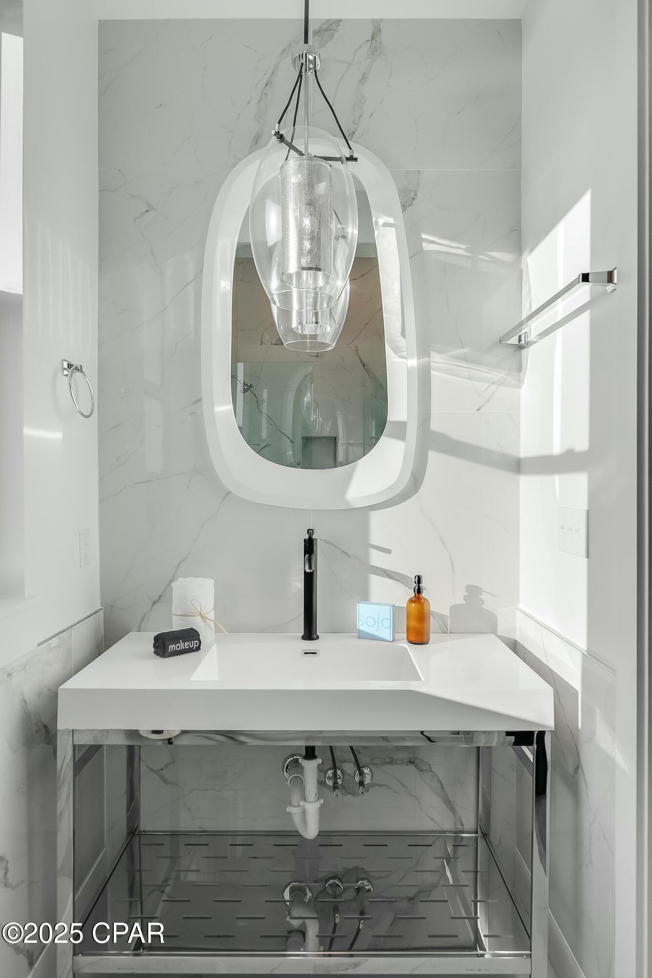 Image 44 For 208 George C Wallace