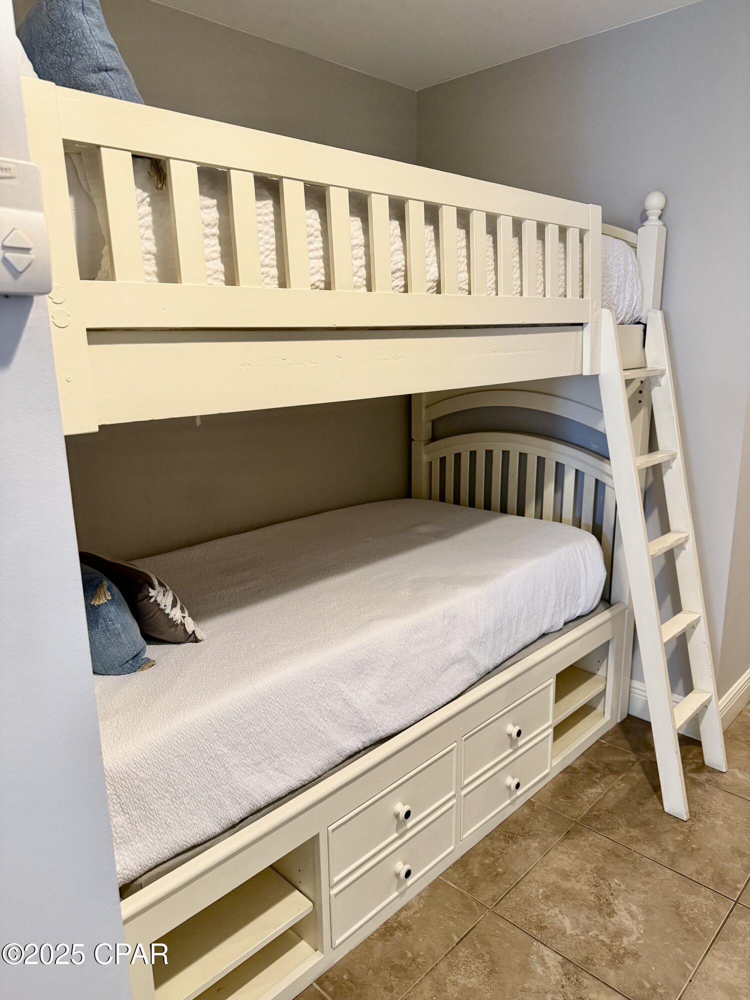 Image 19 For 16701 Front Beach Road 1605