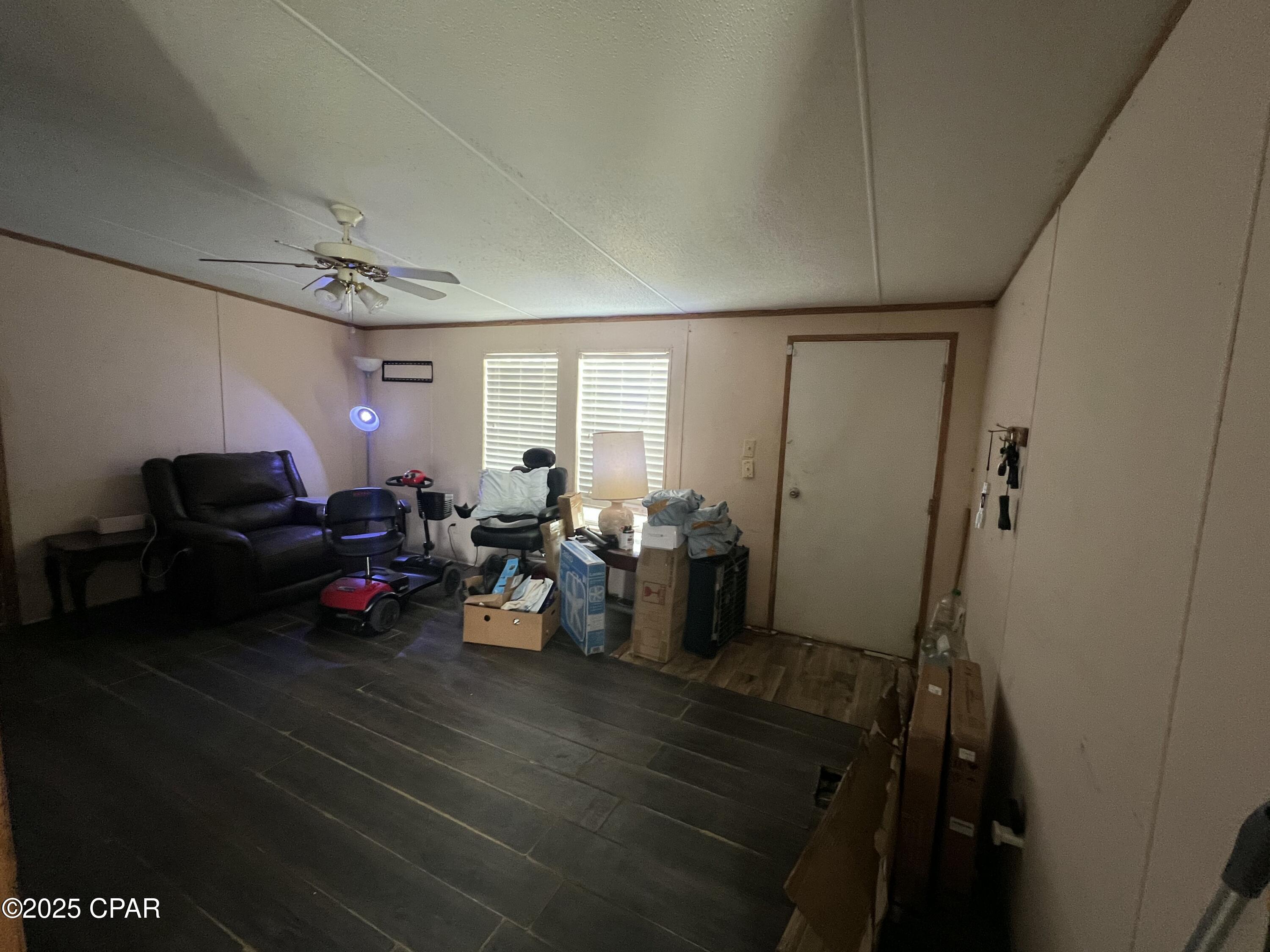 Image 10 For 4151-4155 Yorkshire Drive