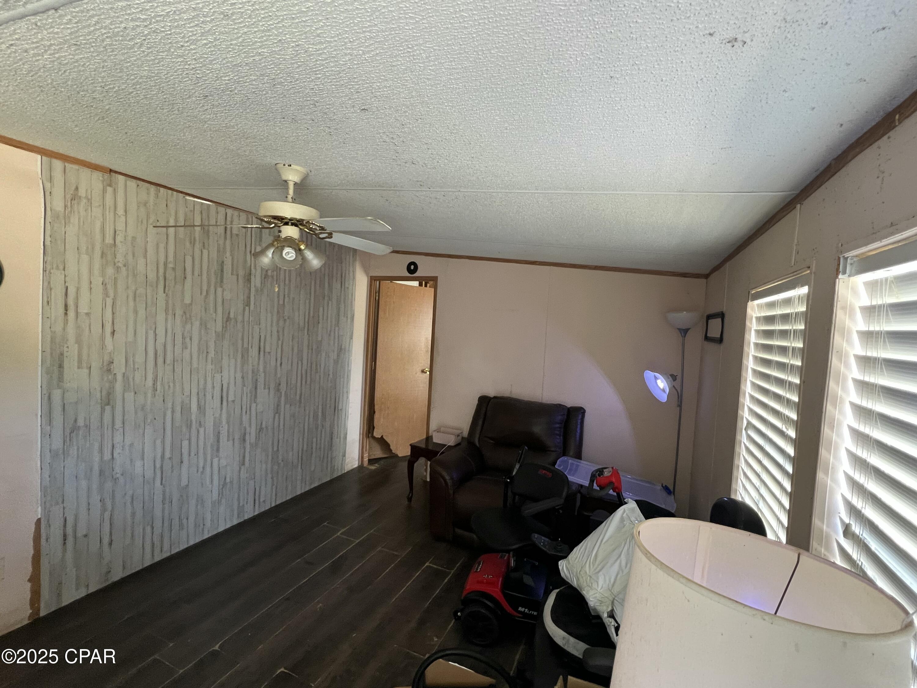 Image 11 For 4151-4155 Yorkshire Drive