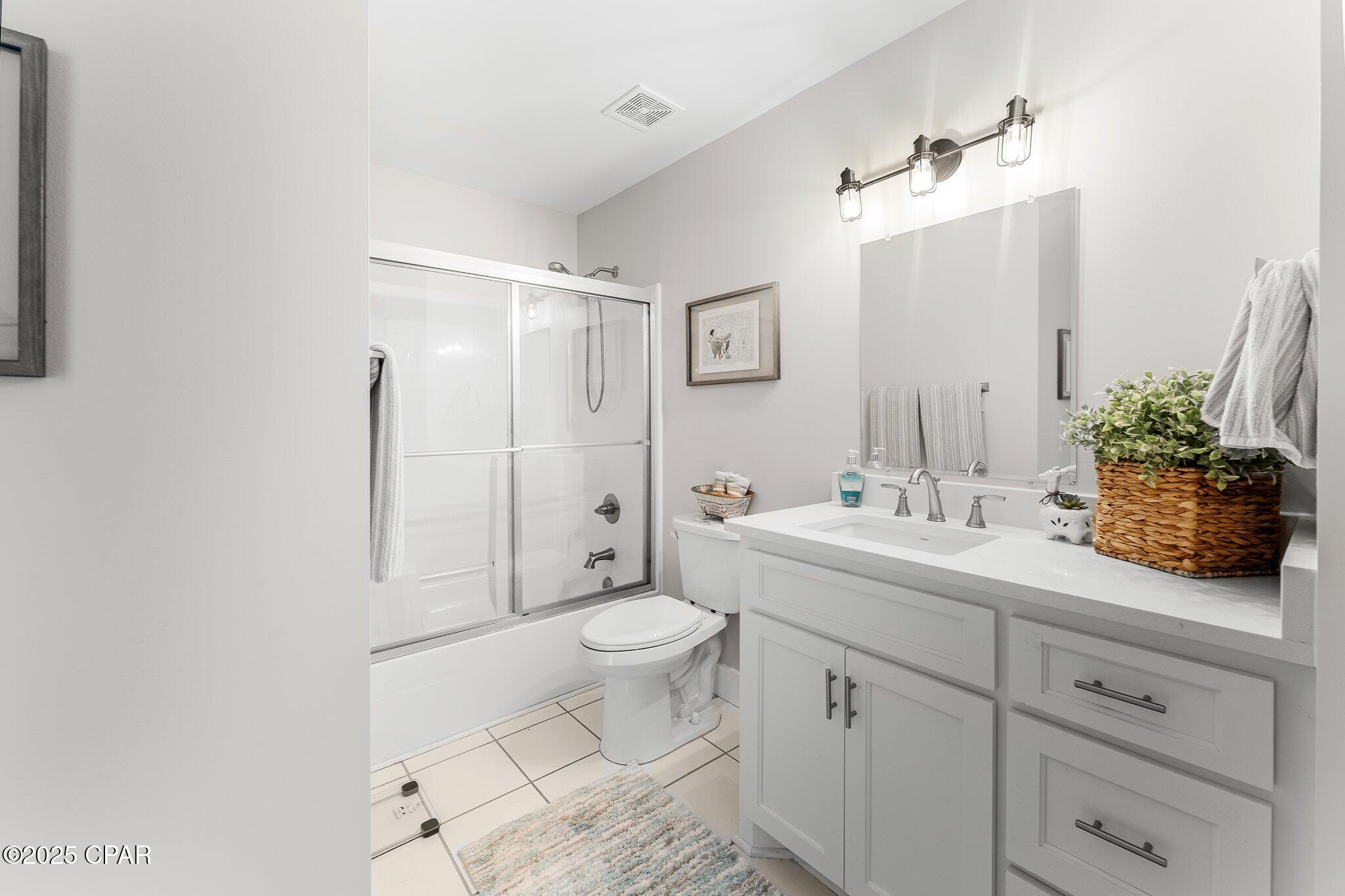 Image 25 For 2904 Country Club Drive