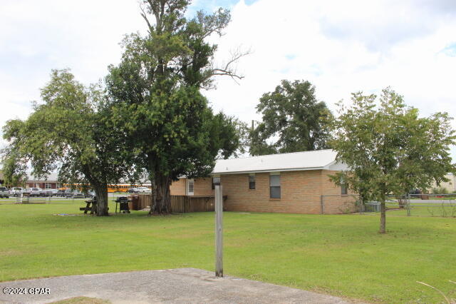 Image 13 For 25676 Evans Street