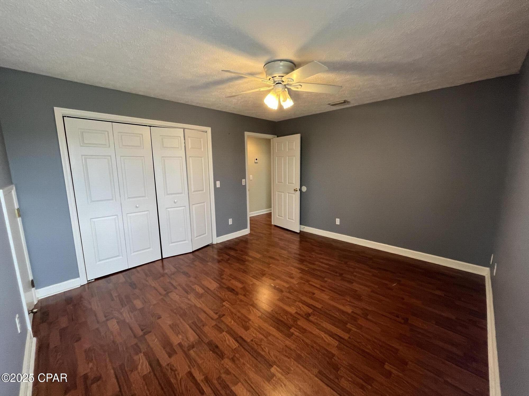 Image 10 For 3209 Country Club Drive