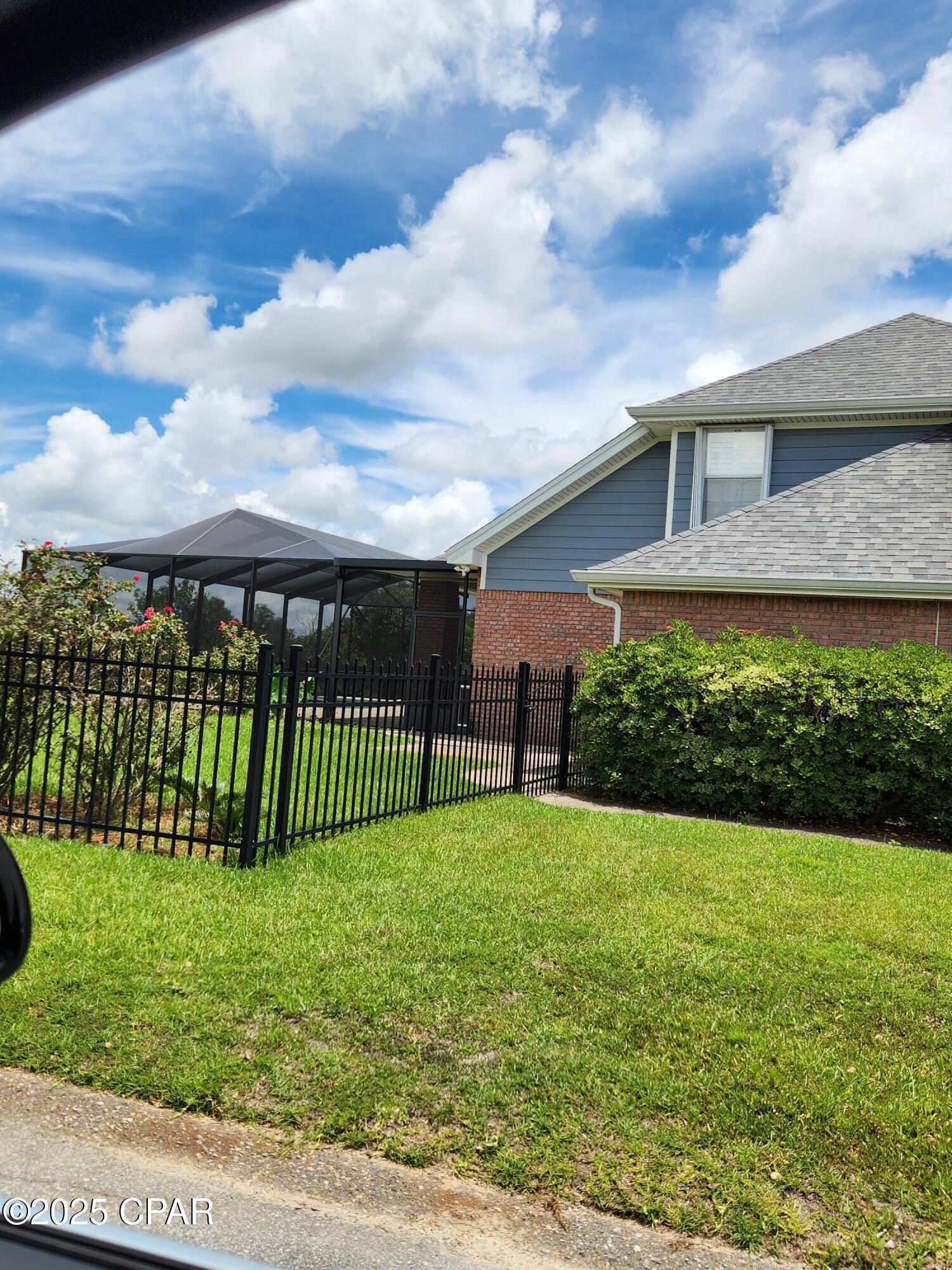 Image 14 For 3209 Country Club Drive