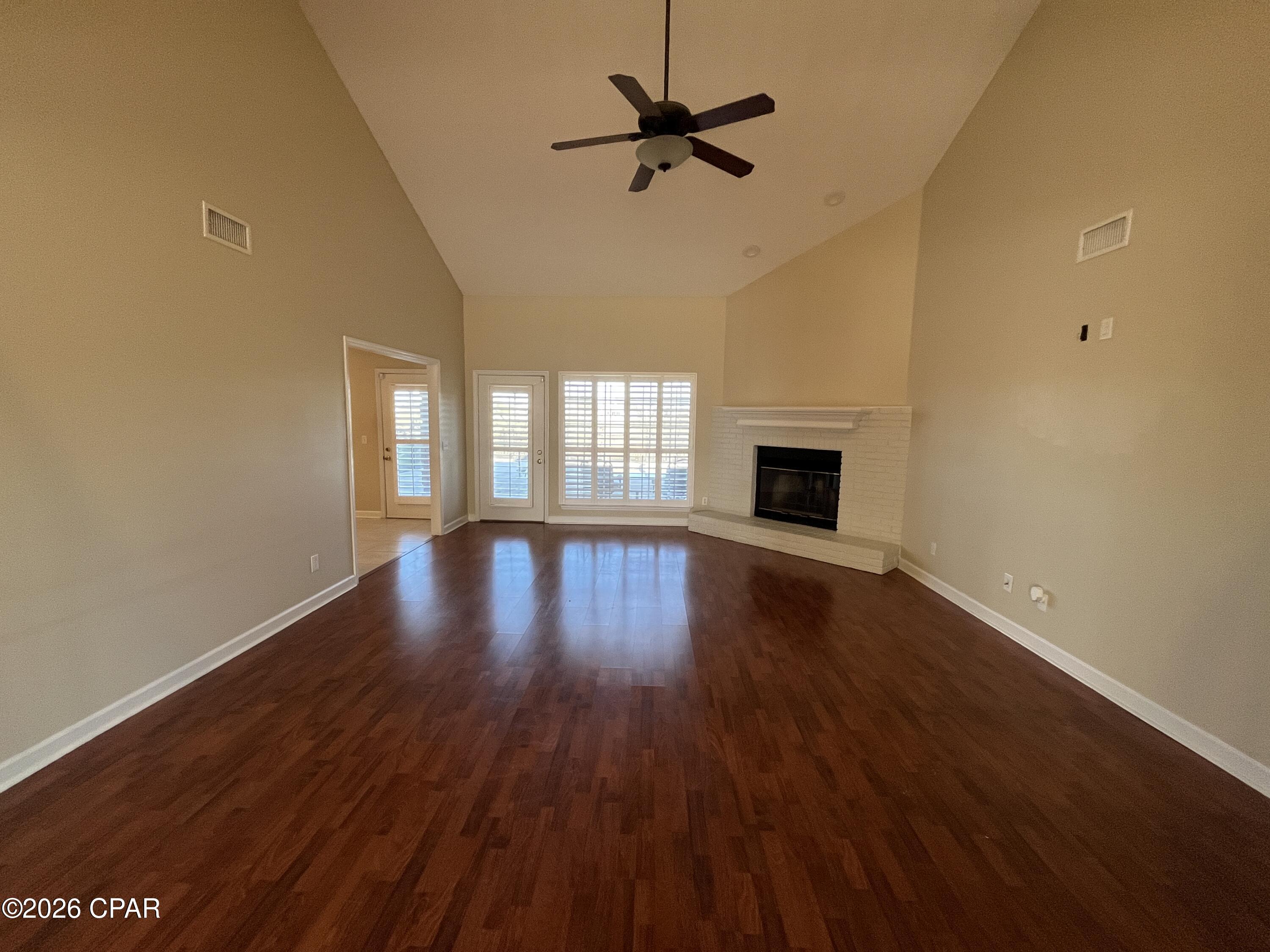 Image 14 For 3209 Country Club Drive