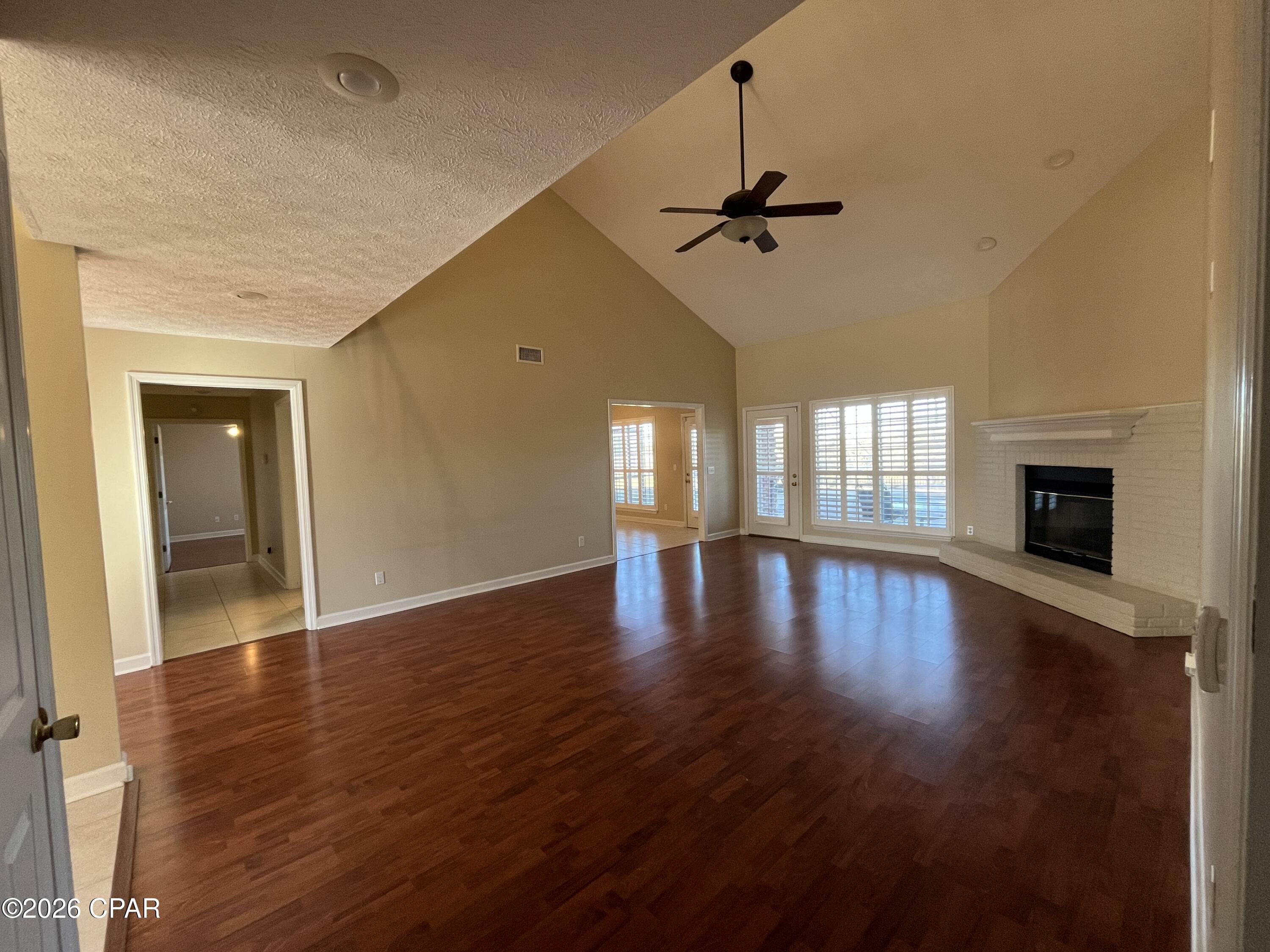 Image 15 For 3209 Country Club Drive