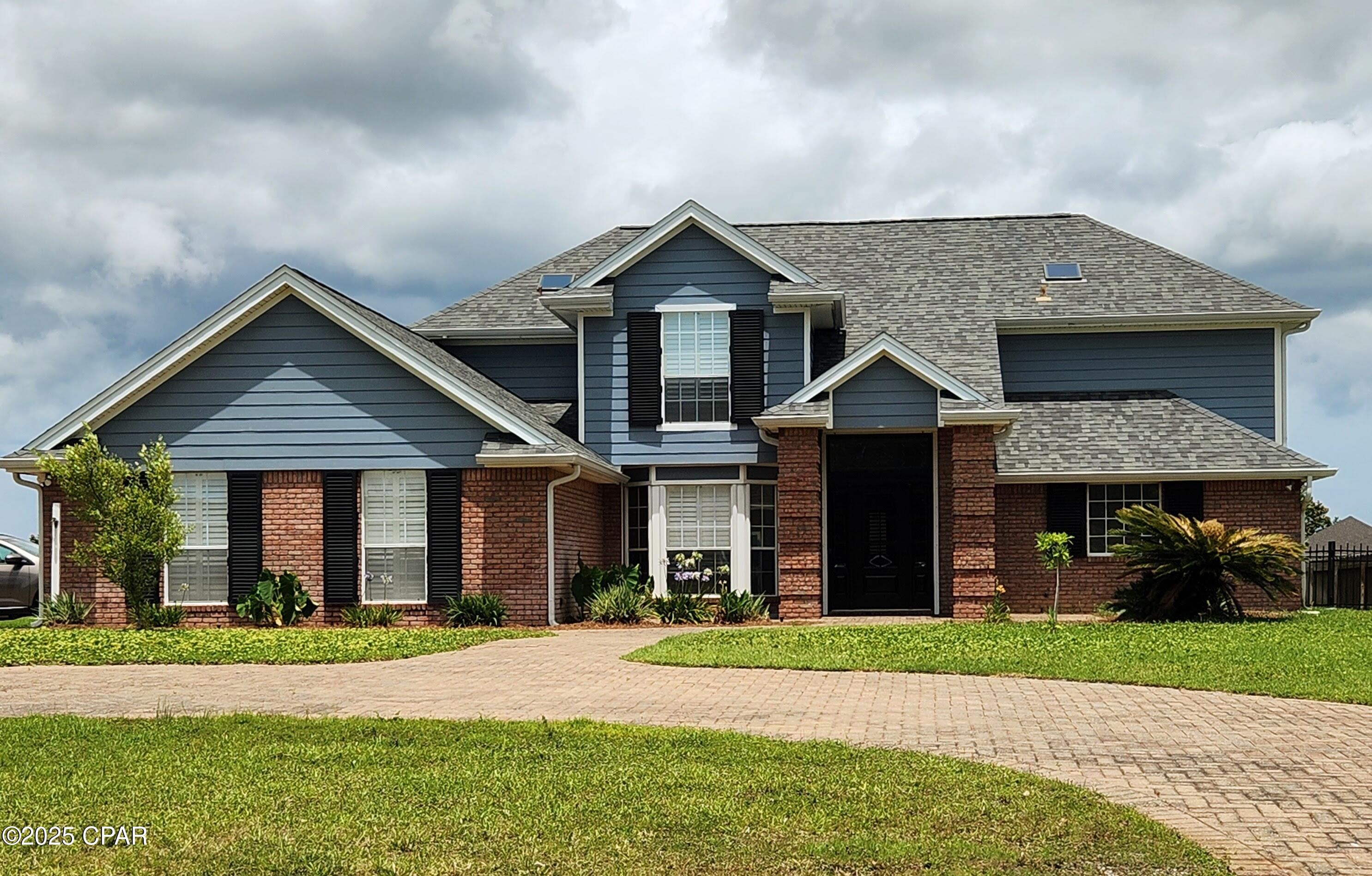 Image 2 For 3209 Country Club Drive