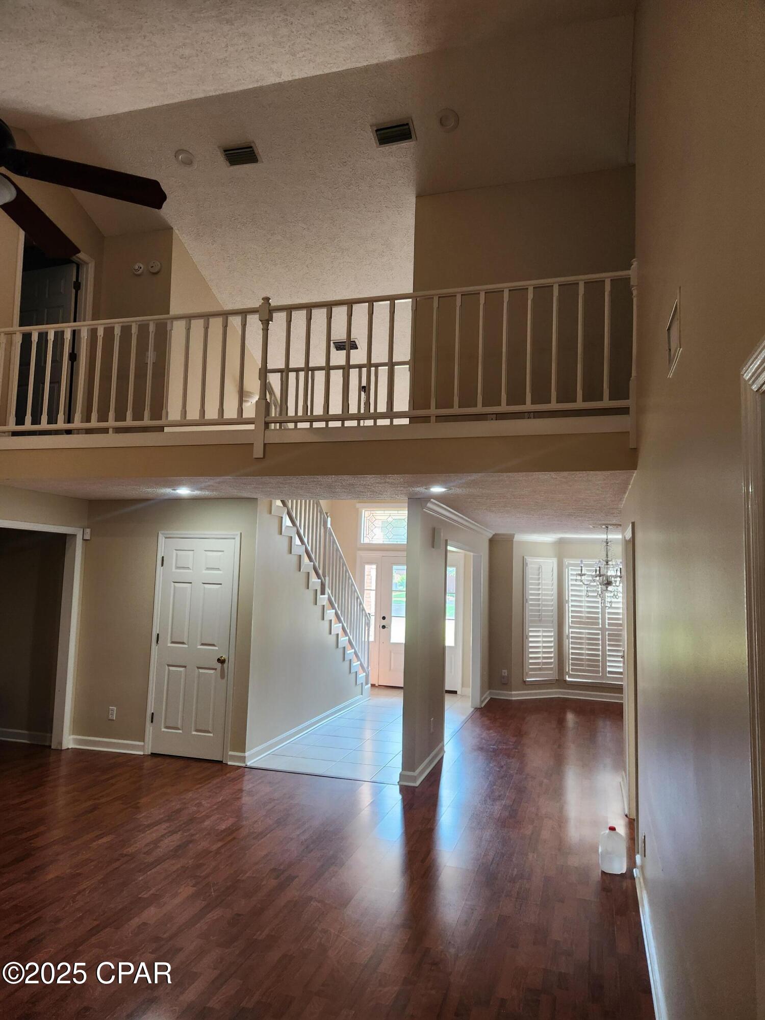 Image 5 For 3209 Country Club Drive