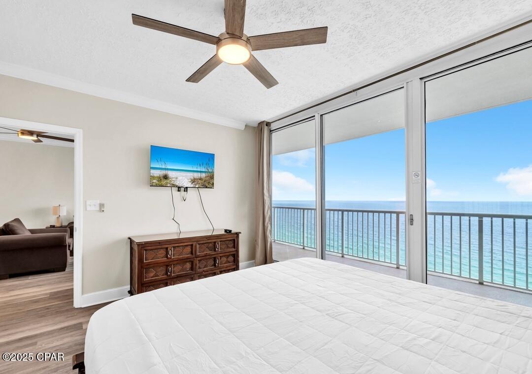 Image 16 For 10901 Front Beach Road 2003