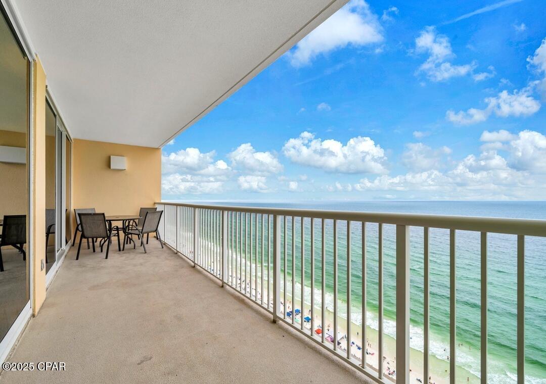 Image 26 For 10901 Front Beach Road 2003