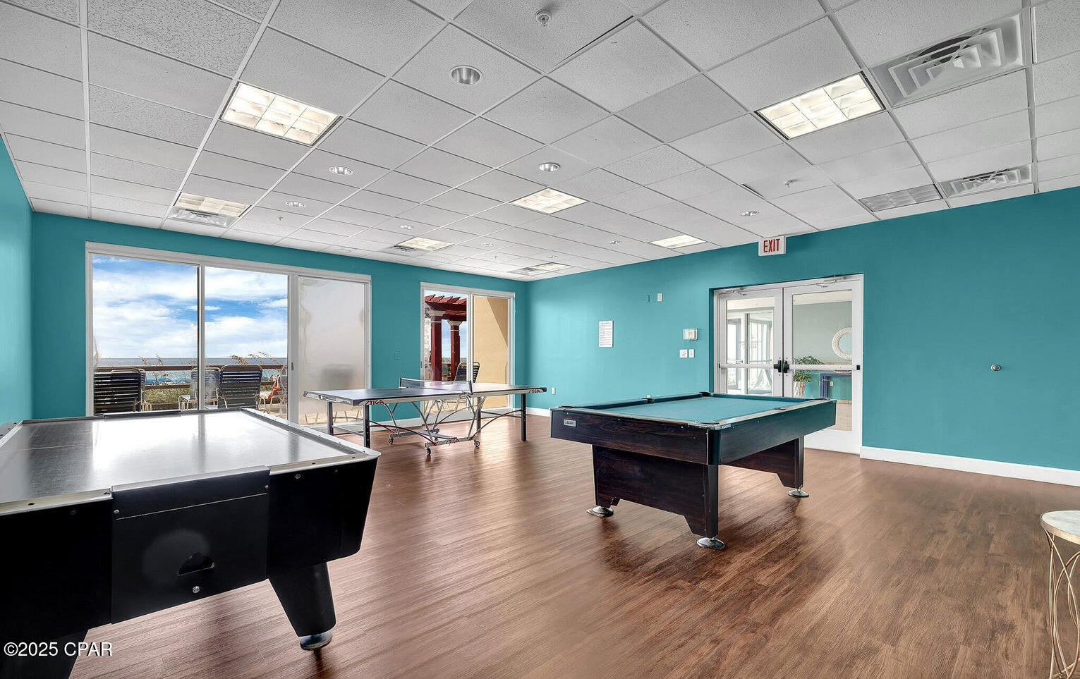 Image 44 For 10901 Front Beach Road 2003