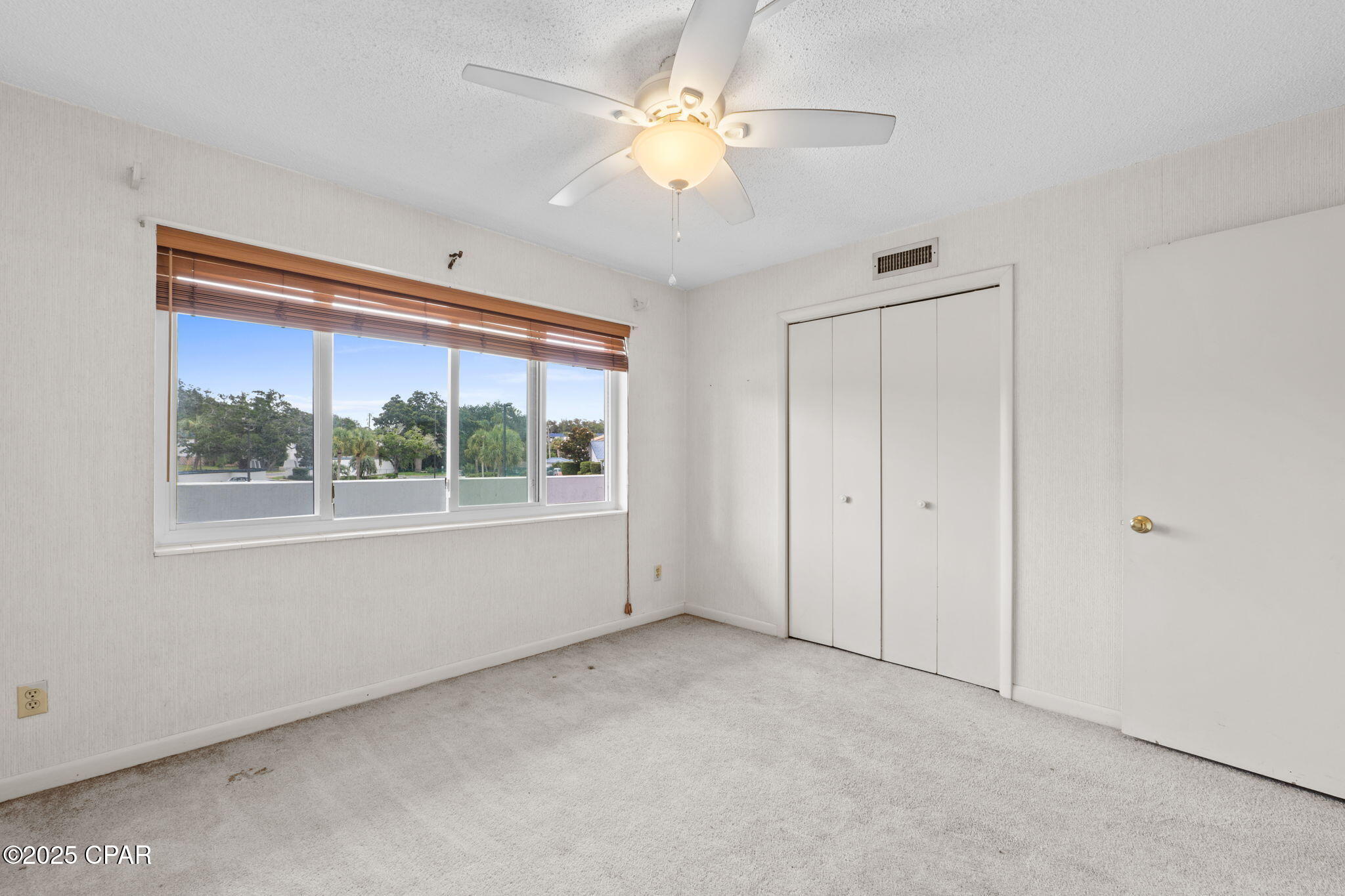 Image 21 For 100 Cherry Street 202