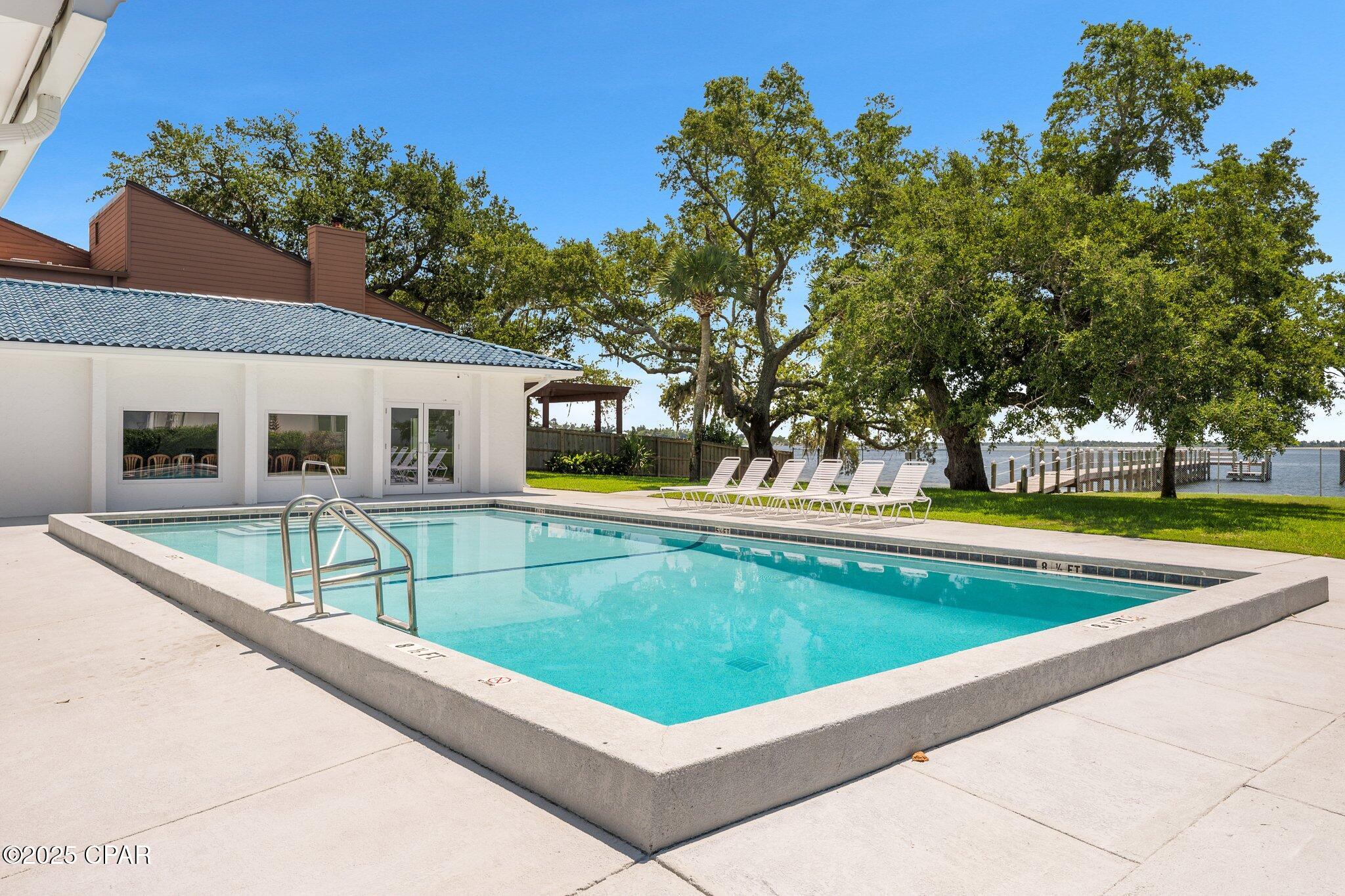 Image 31 For 100 Cherry Street 202