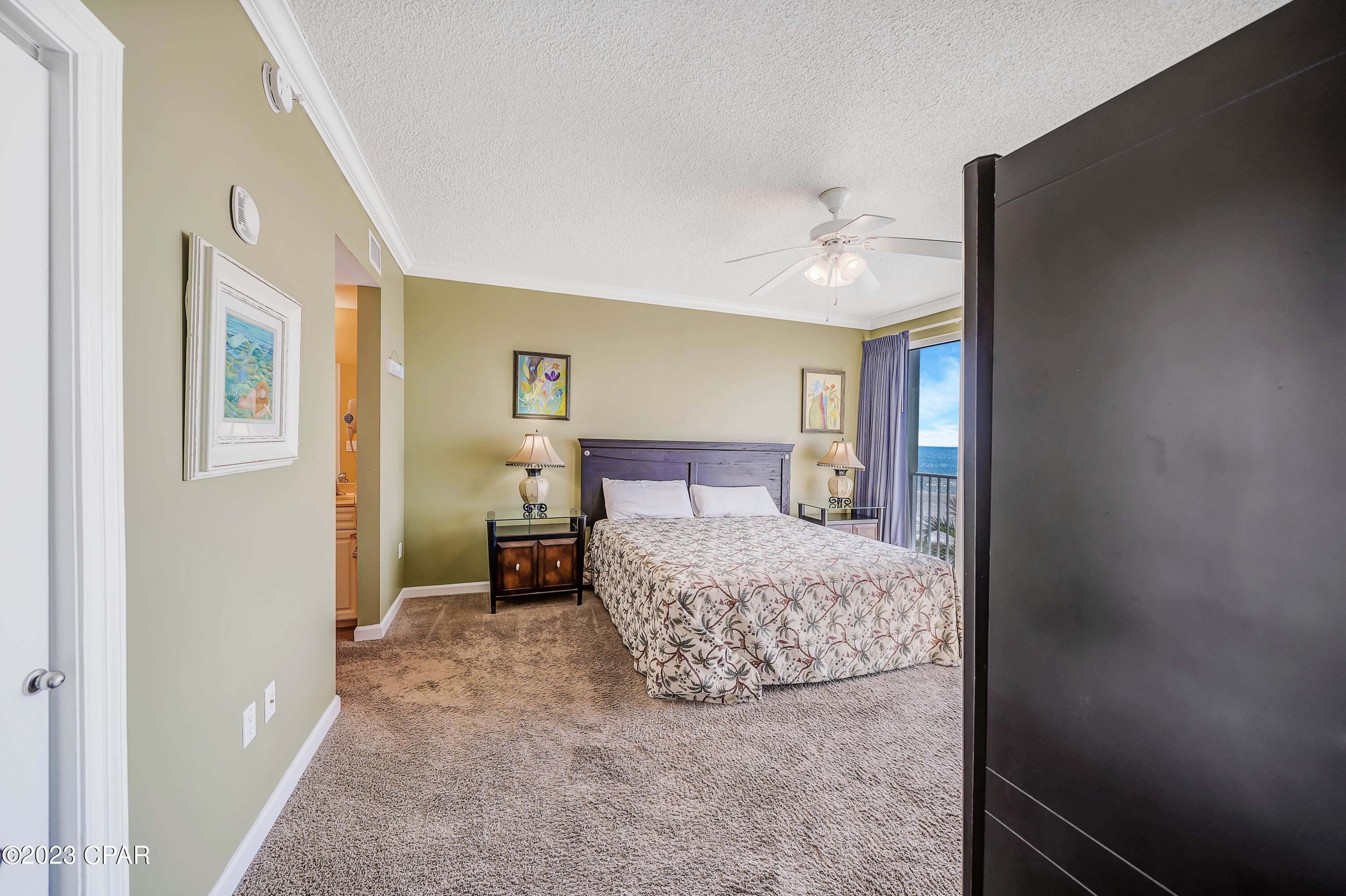 Image 33 For 9450 Thomas Drive 210b