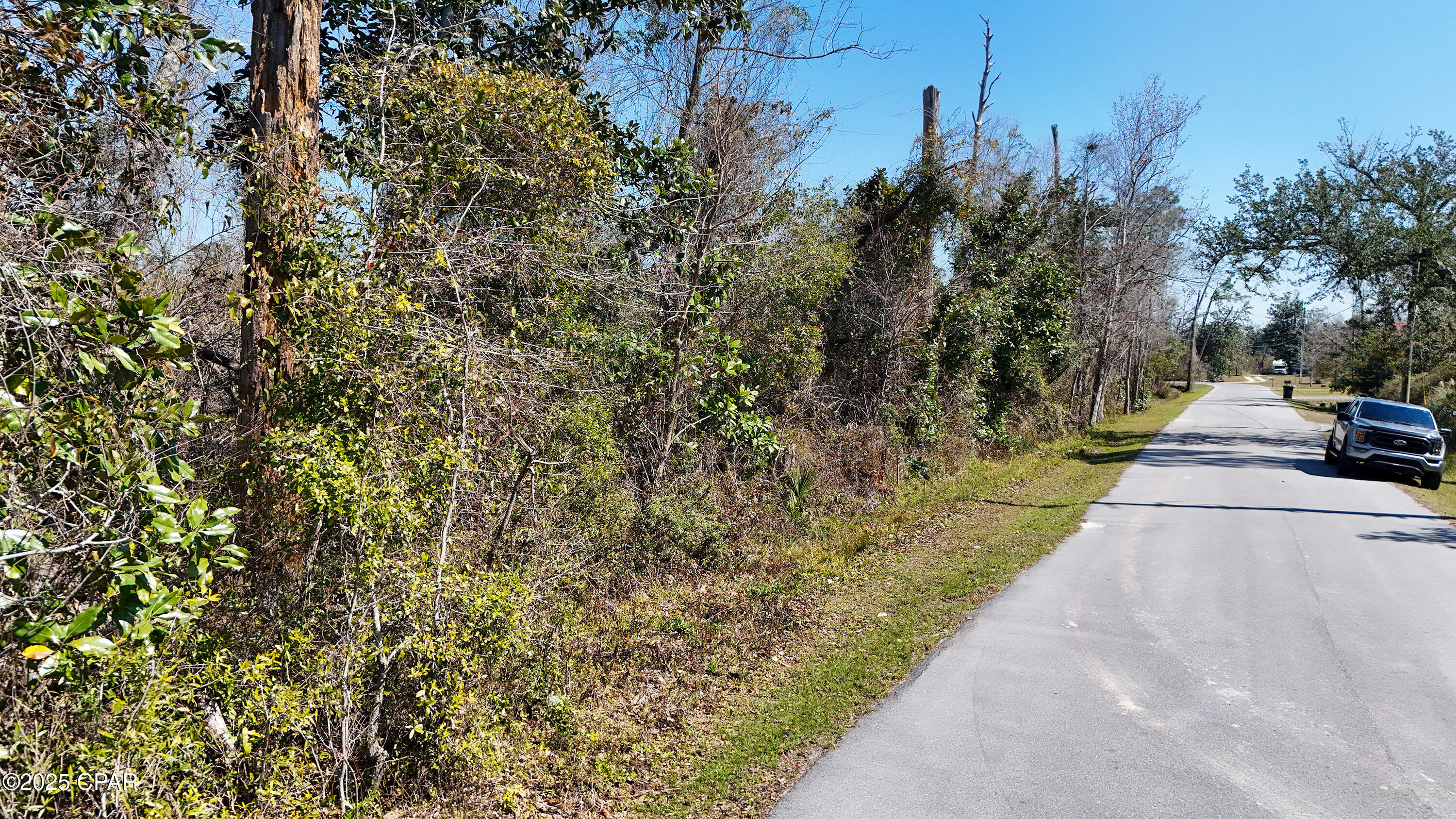 Image 7 For 4915 Bay Avenue