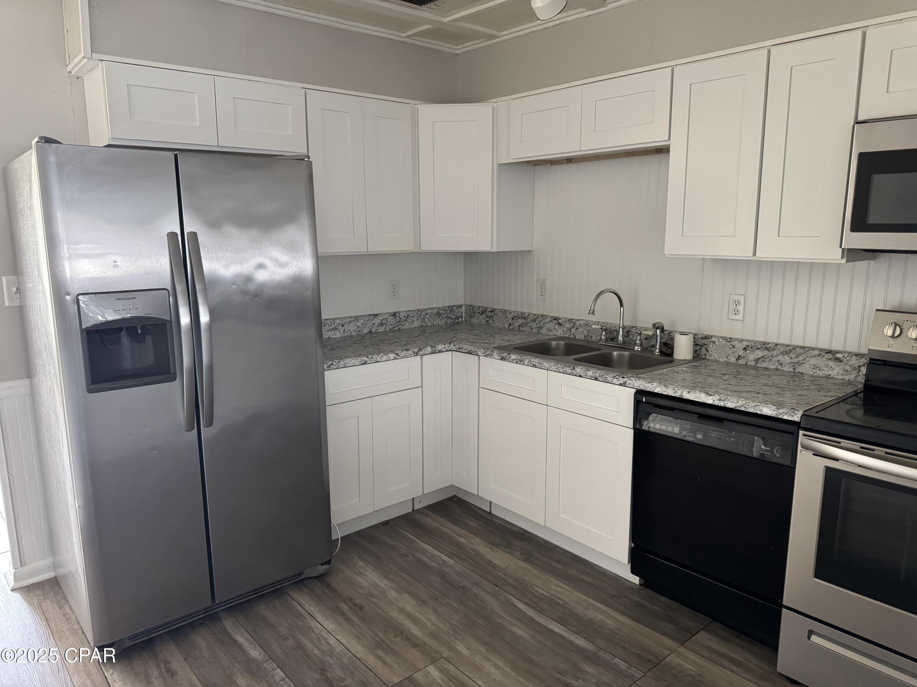 Image 9 For 1912 Chestnut Avenue