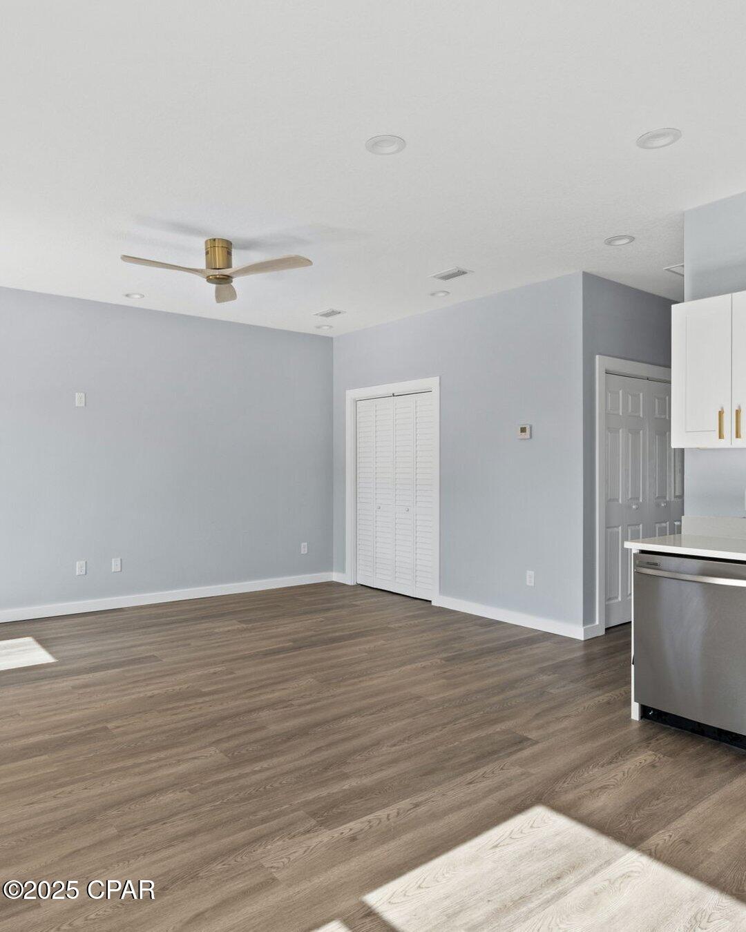 Image 4 For 3207 2nd Place