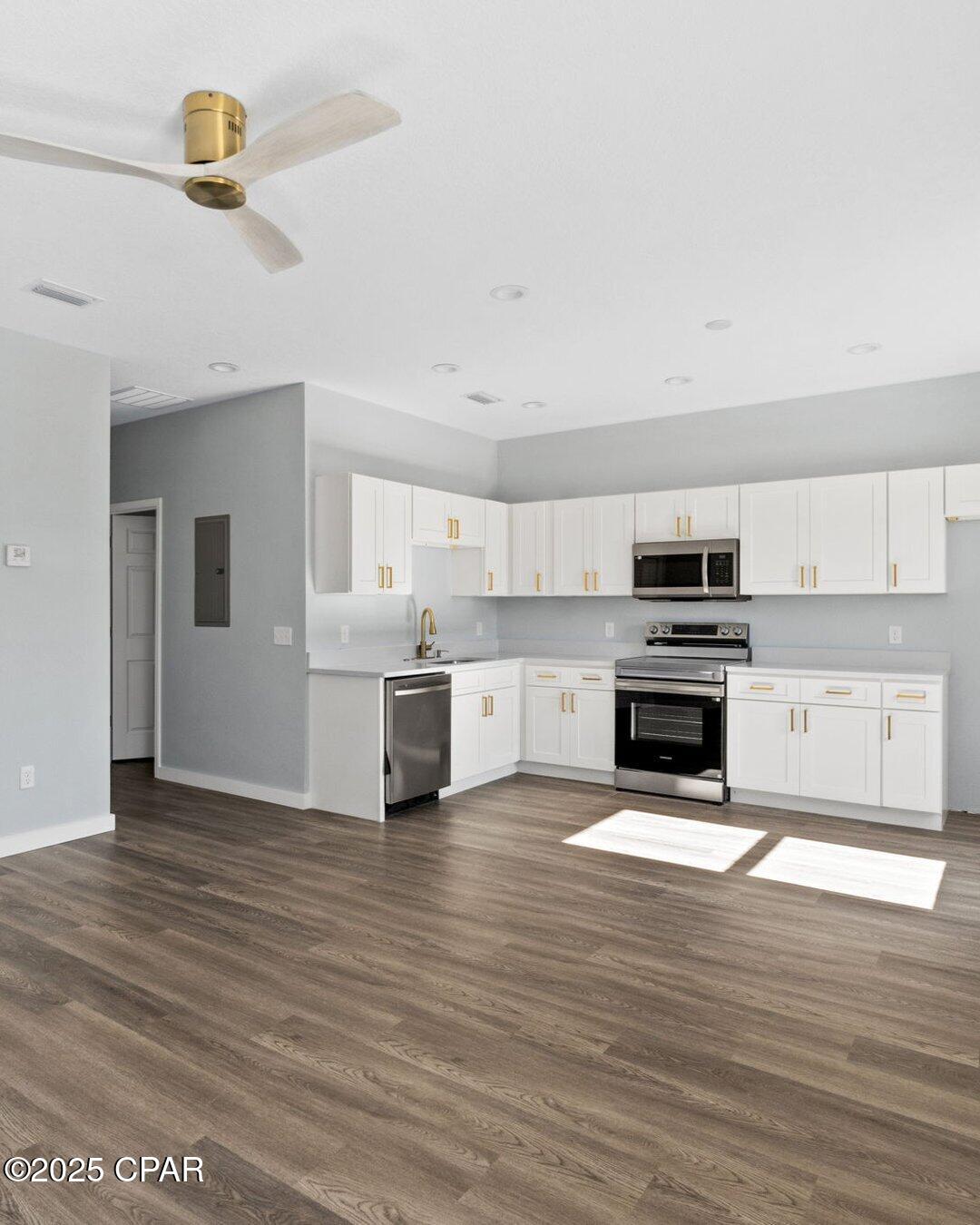 Image 6 For 3207 2nd Place