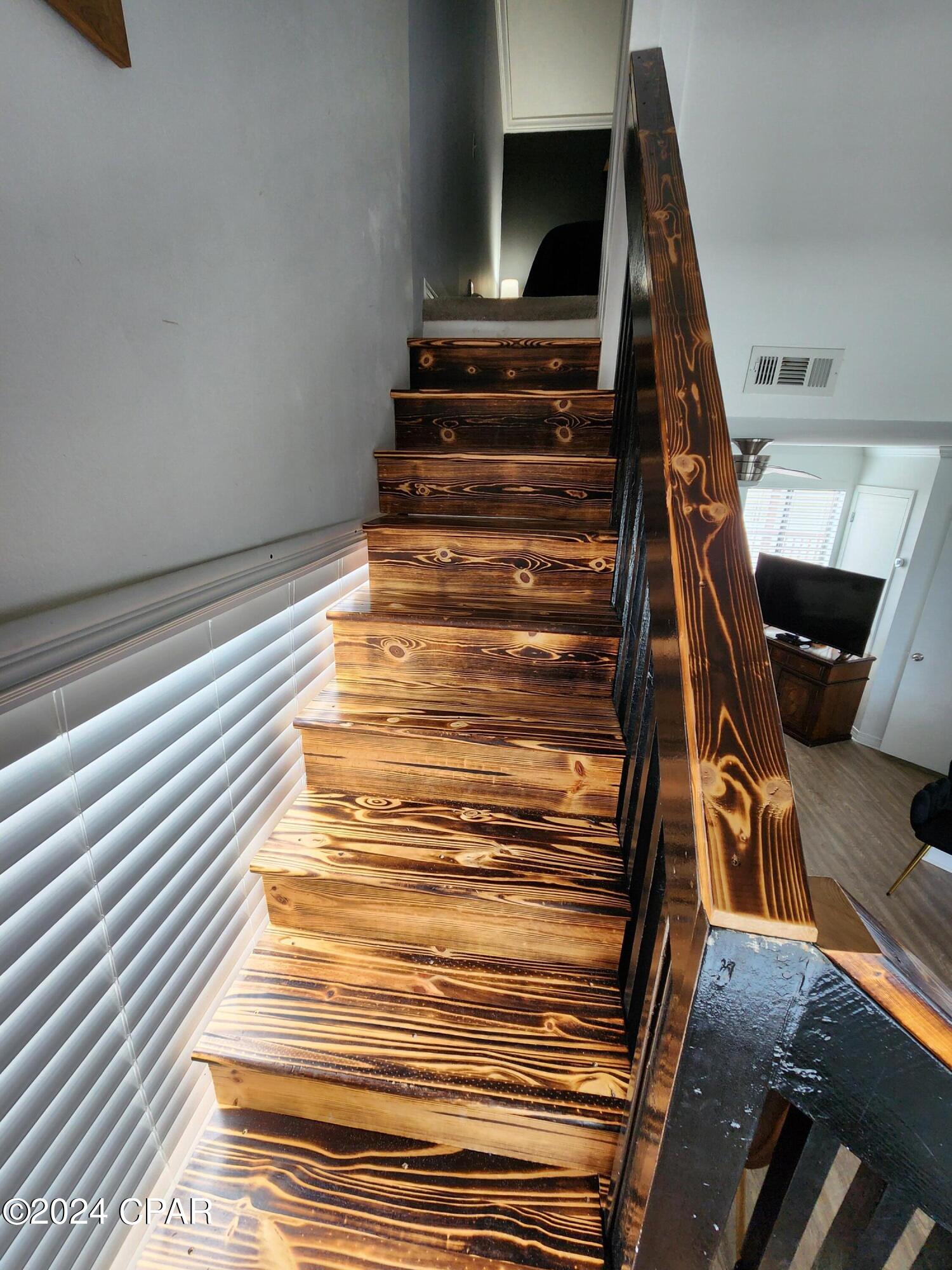 Image 15 For 4114 Holiday Drive 6