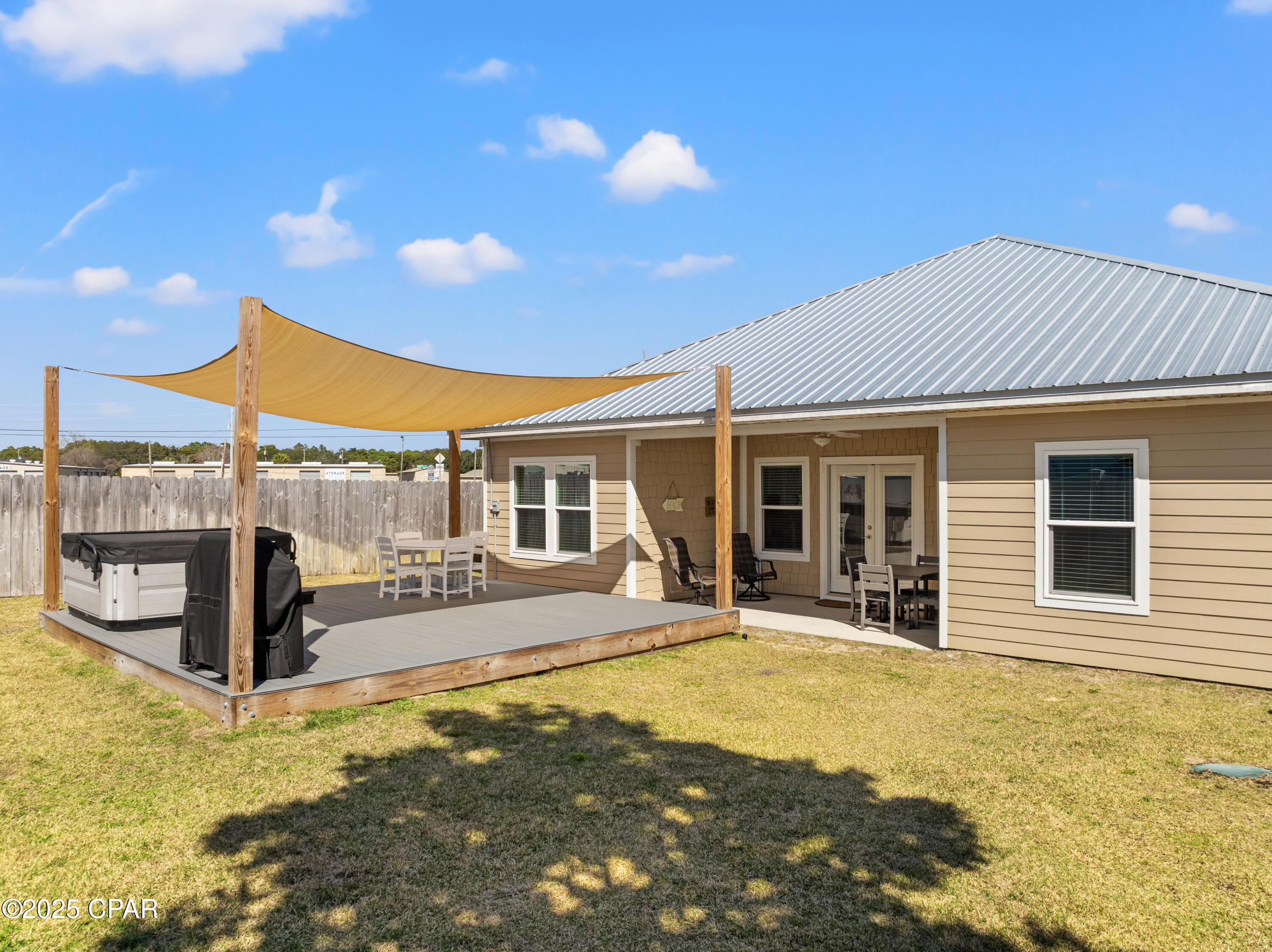 Image 65 For 529 Christmas Tree Lane