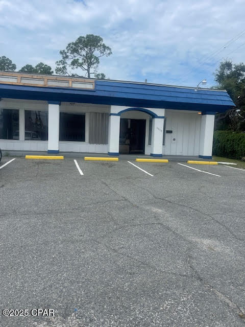 Image 2 For 1312, 1314 Navy Boulevard