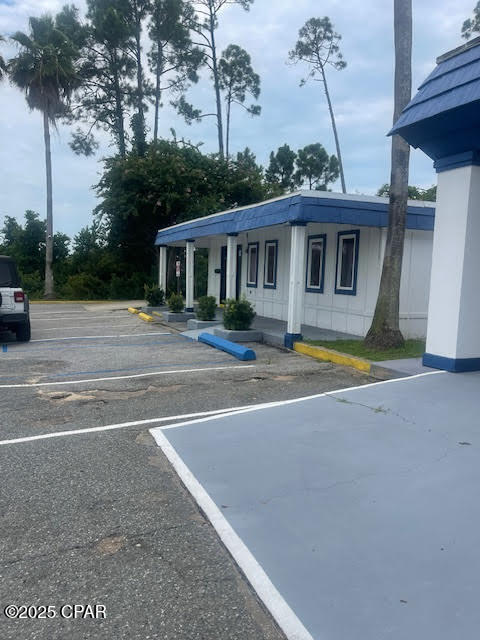 Image 3 For 1312, 1314 Navy Boulevard