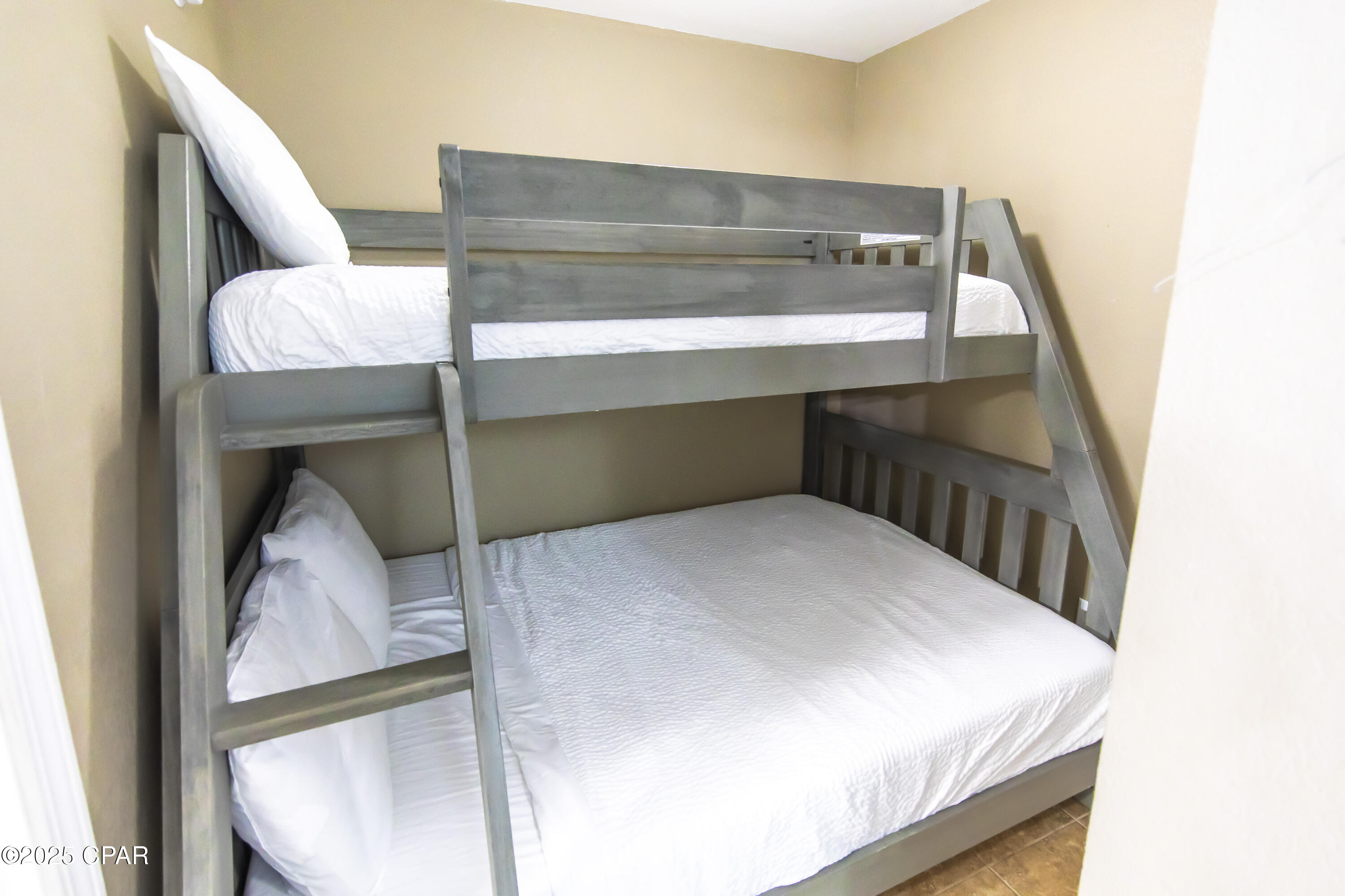 Image 21 For 16819 Front Beach Road 2112